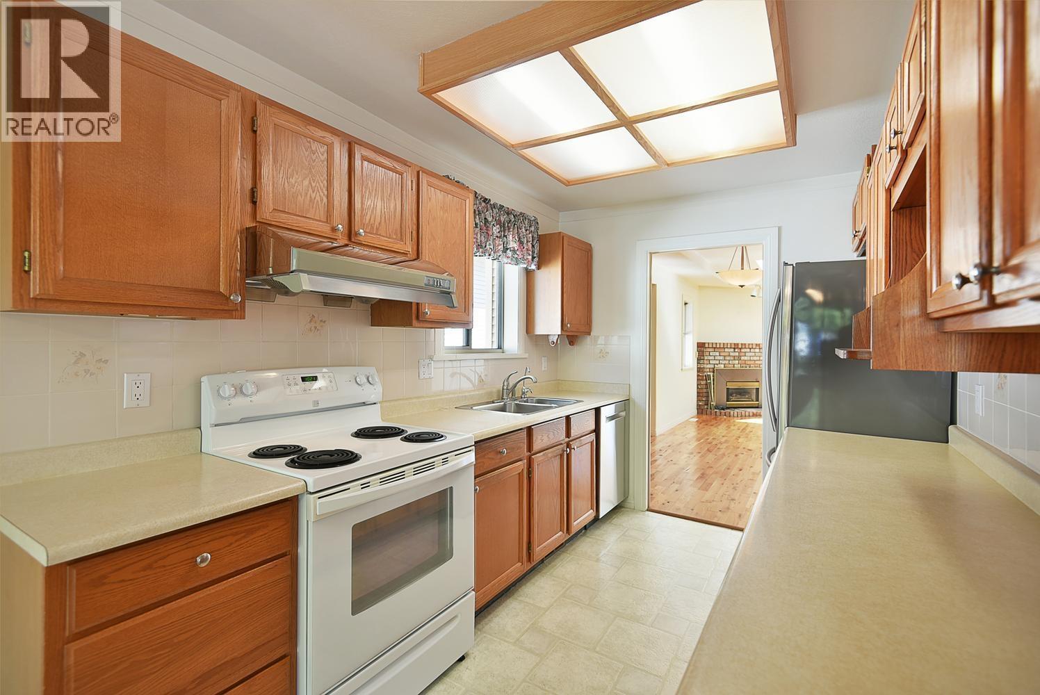 15 820 Kiwanis Way Property Photo 3