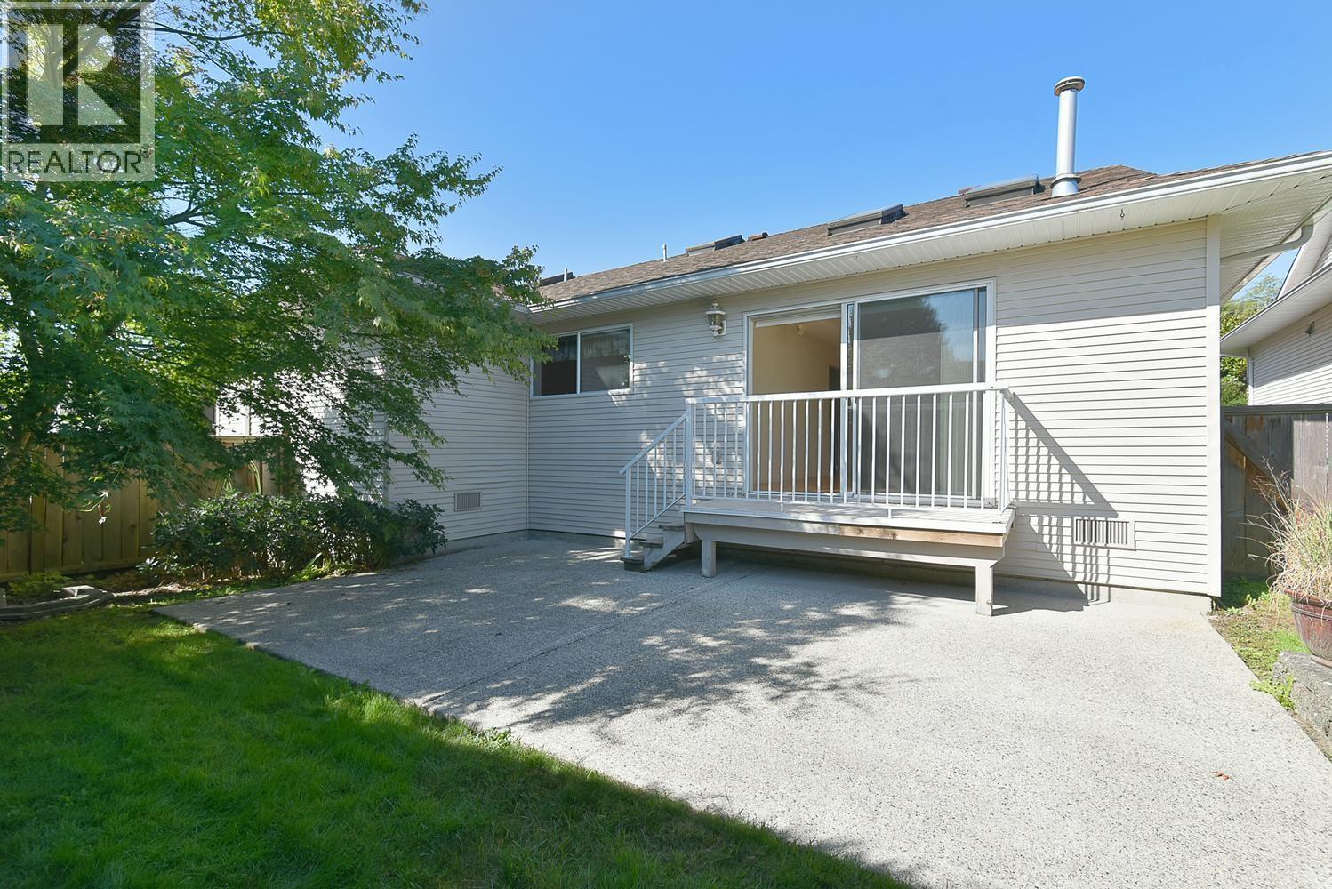 15 820 Kiwanis Way Property Photo 17