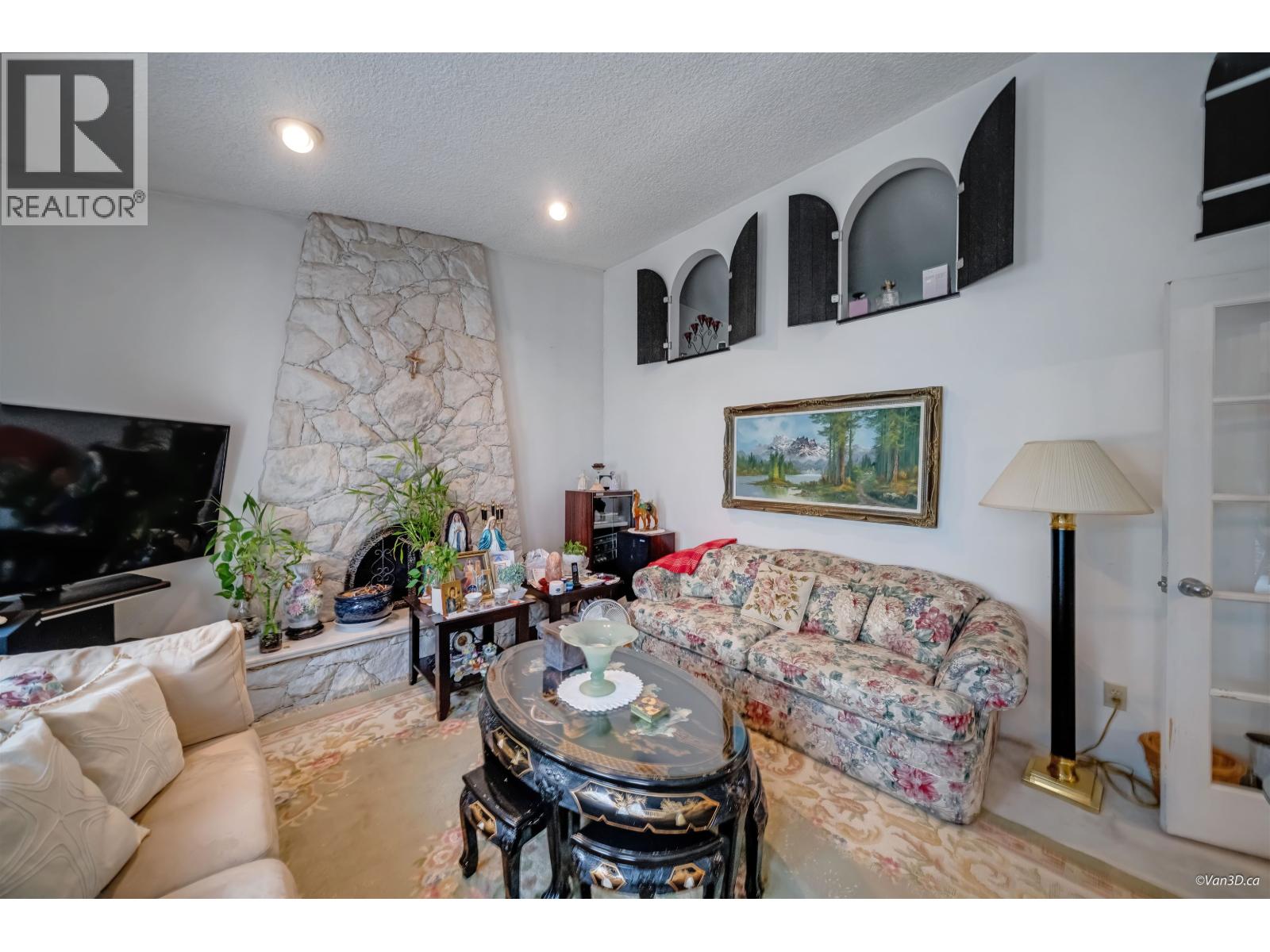 6090 6th Street Property Photo 11