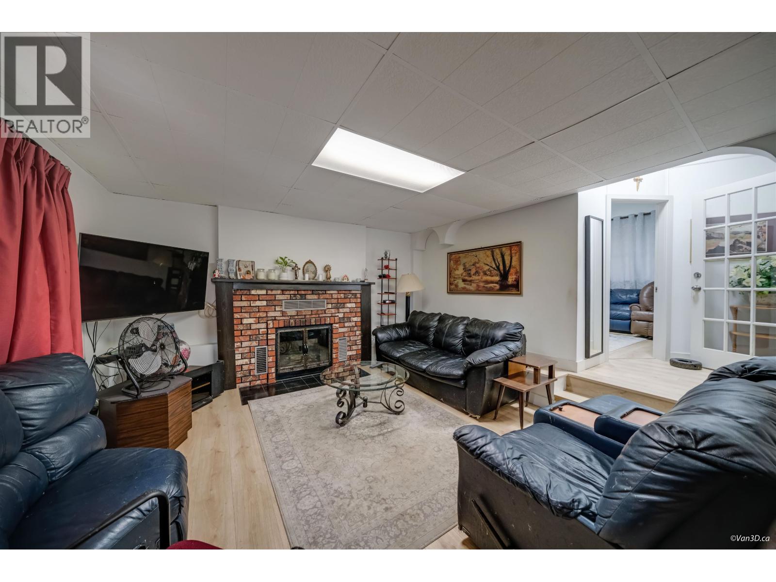6090 6th Street Property Photo 18