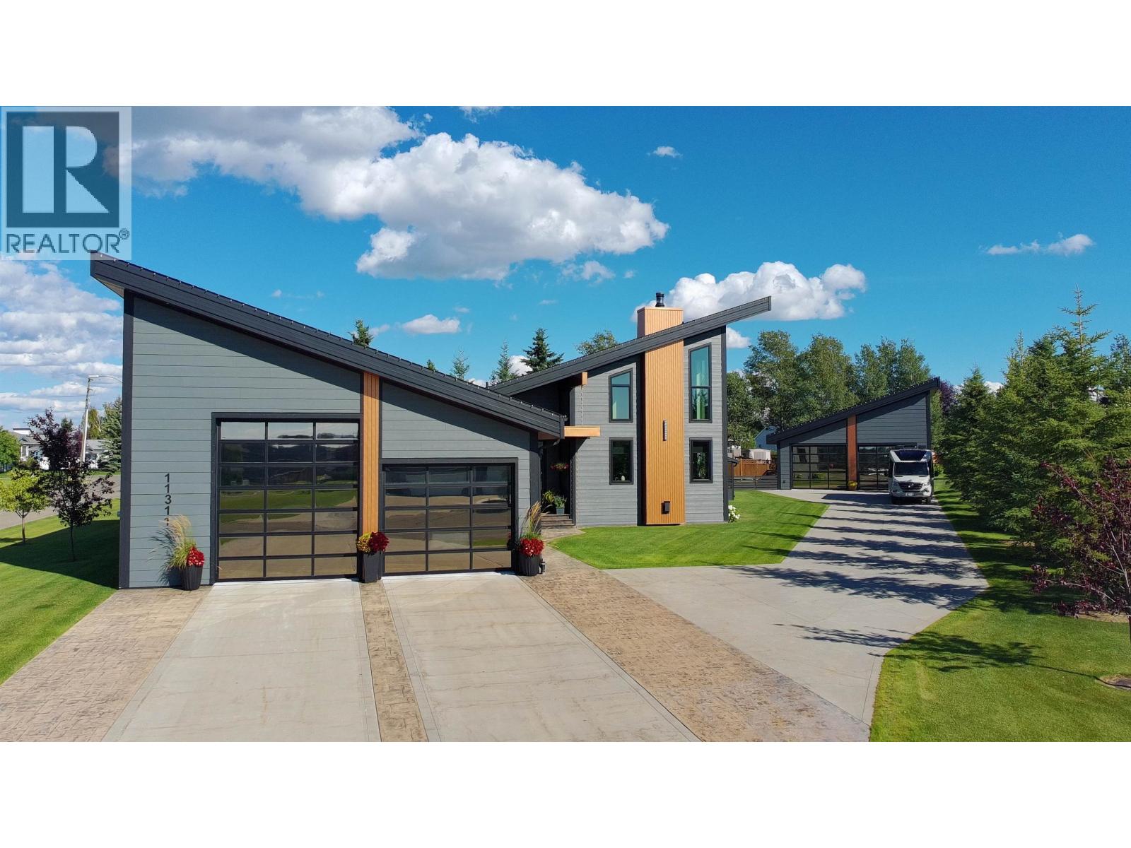 11311 109 Street Property Photo 1
