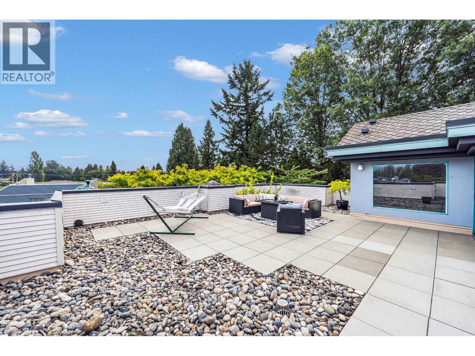 314 1966 Coquitlam Avenue Property Photo 31