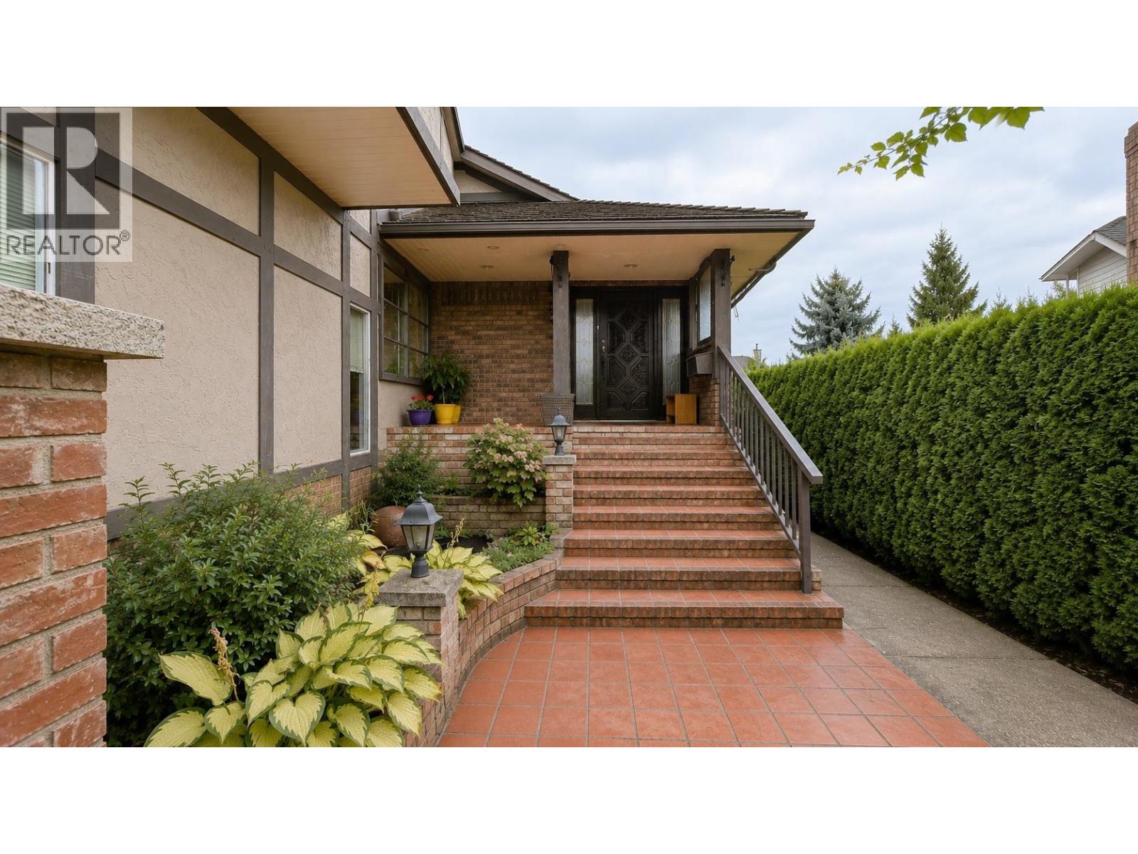 2779 Sylvan Place Property Photo 2