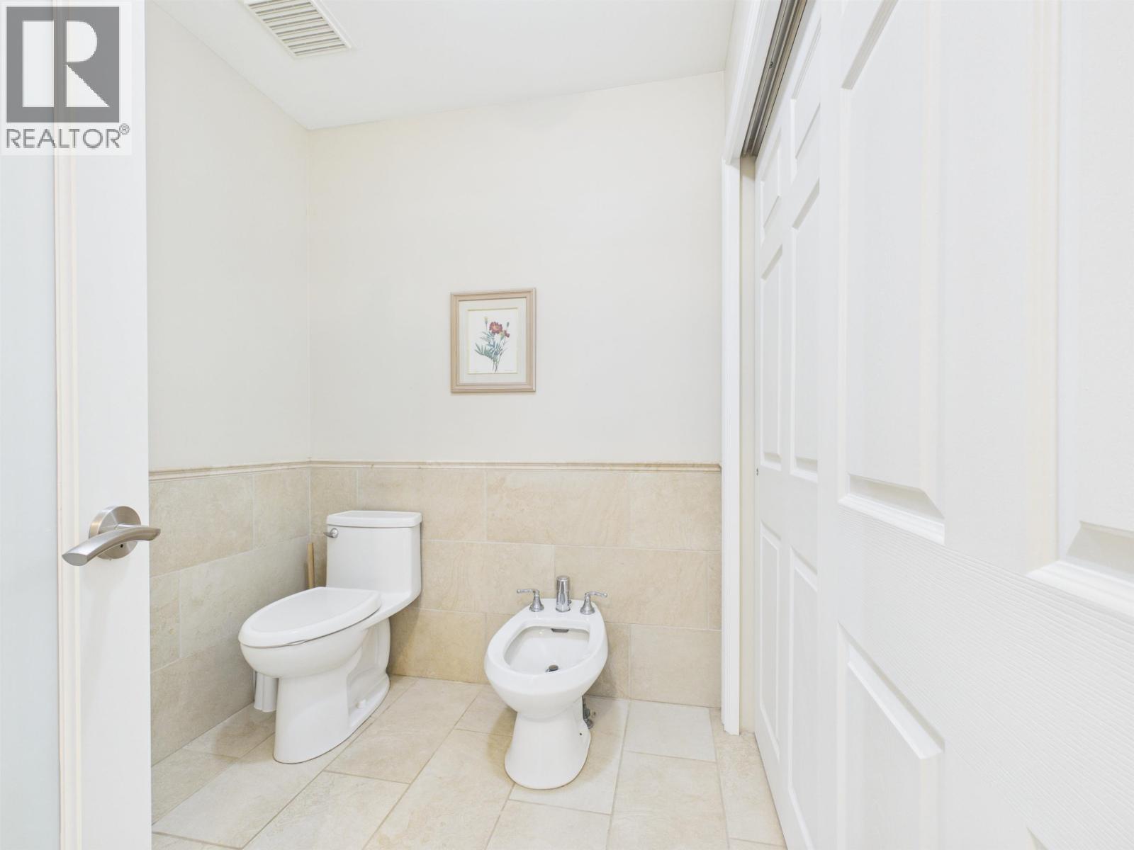 2779 Sylvan Place Property Photo 31