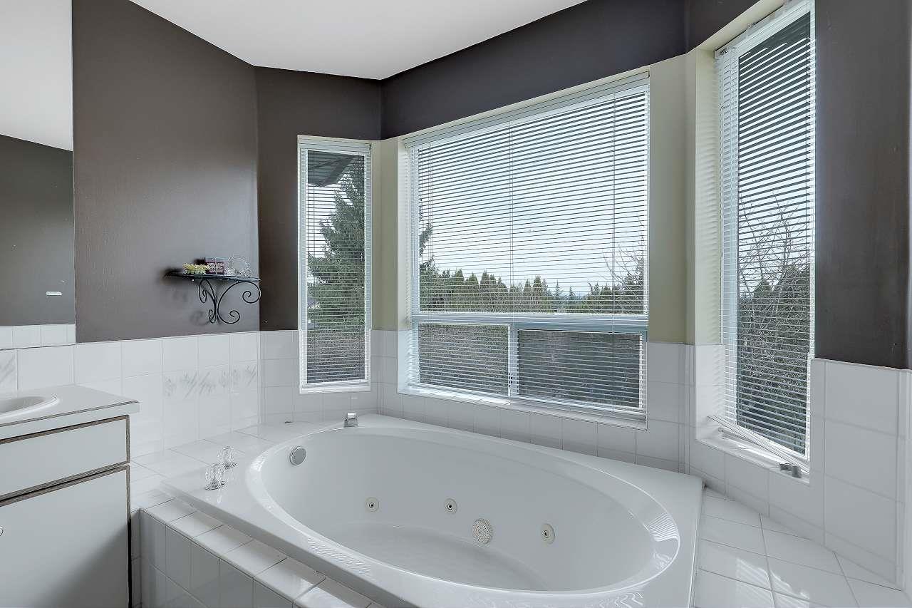 9312 163 Street Property Photo 36