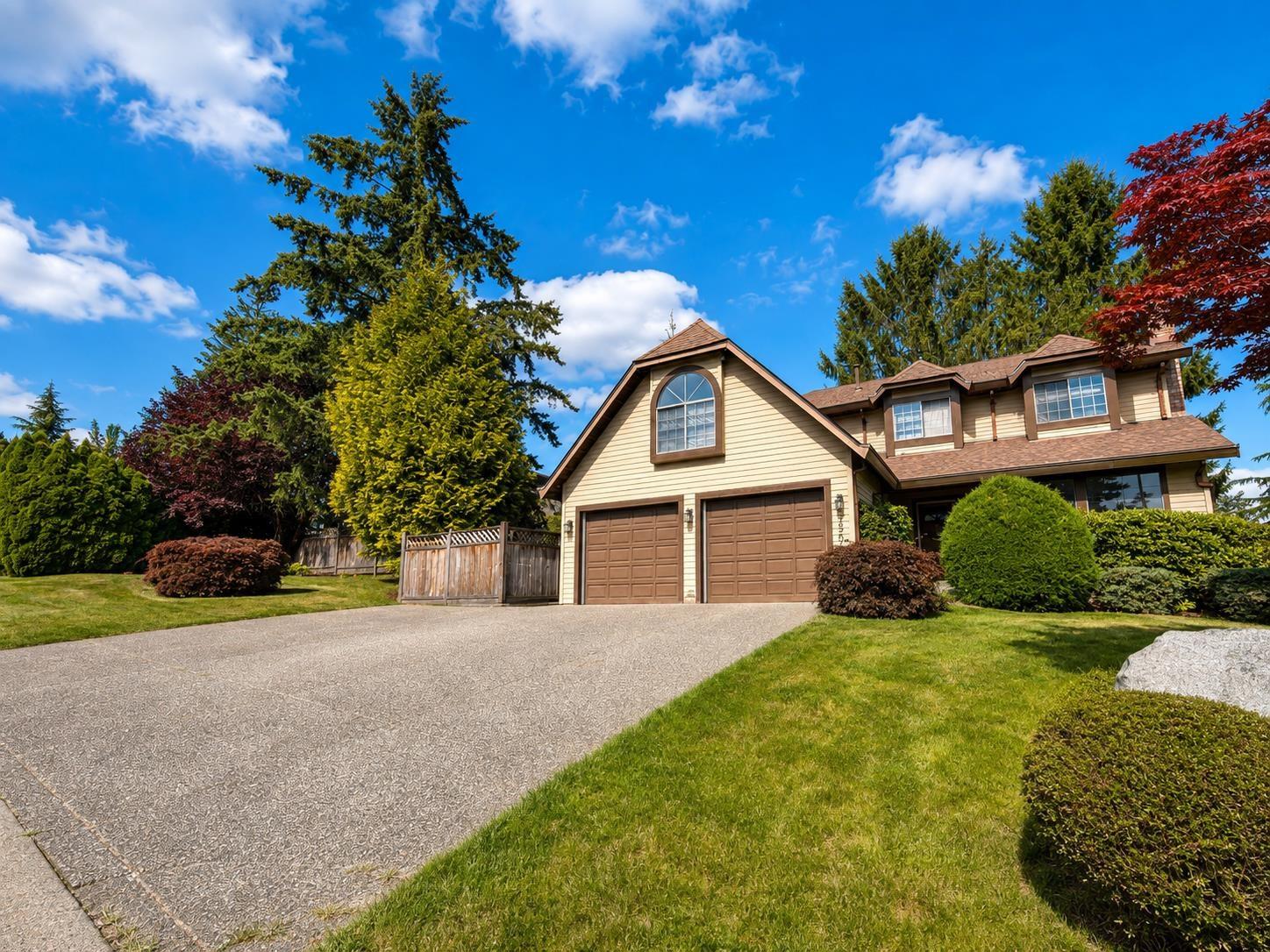 15049 75 Avenue Property Photo 4