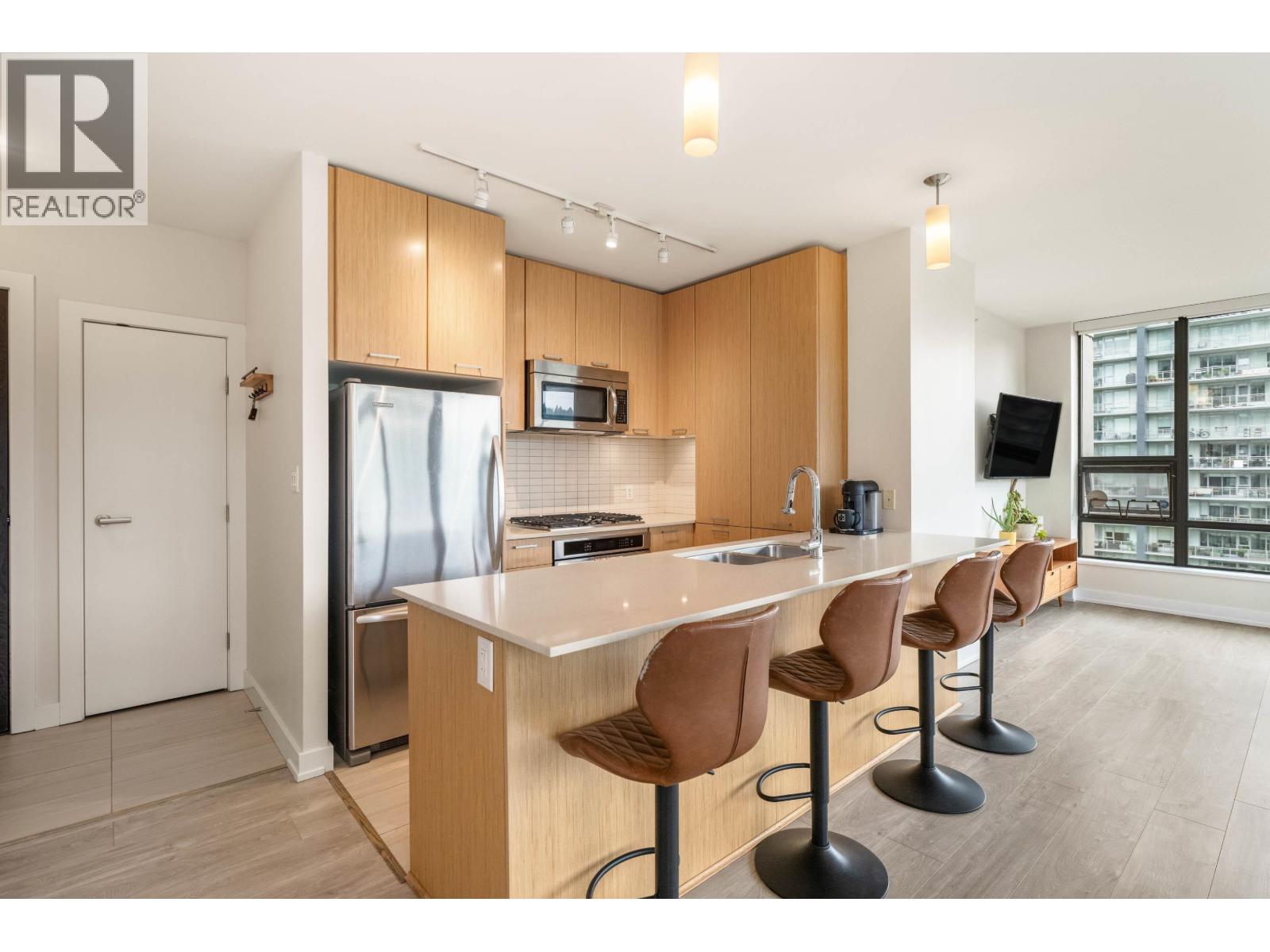 1707 301 Capilano Road Property Photo 7