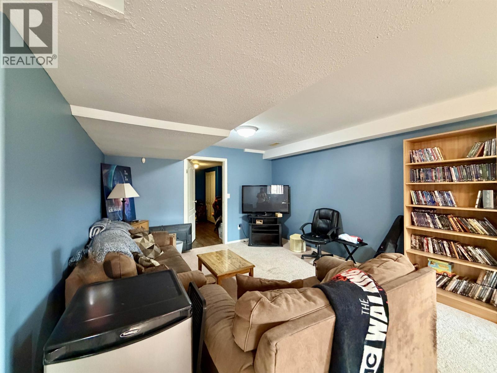 5581 Lakeside Court Property Photo 27