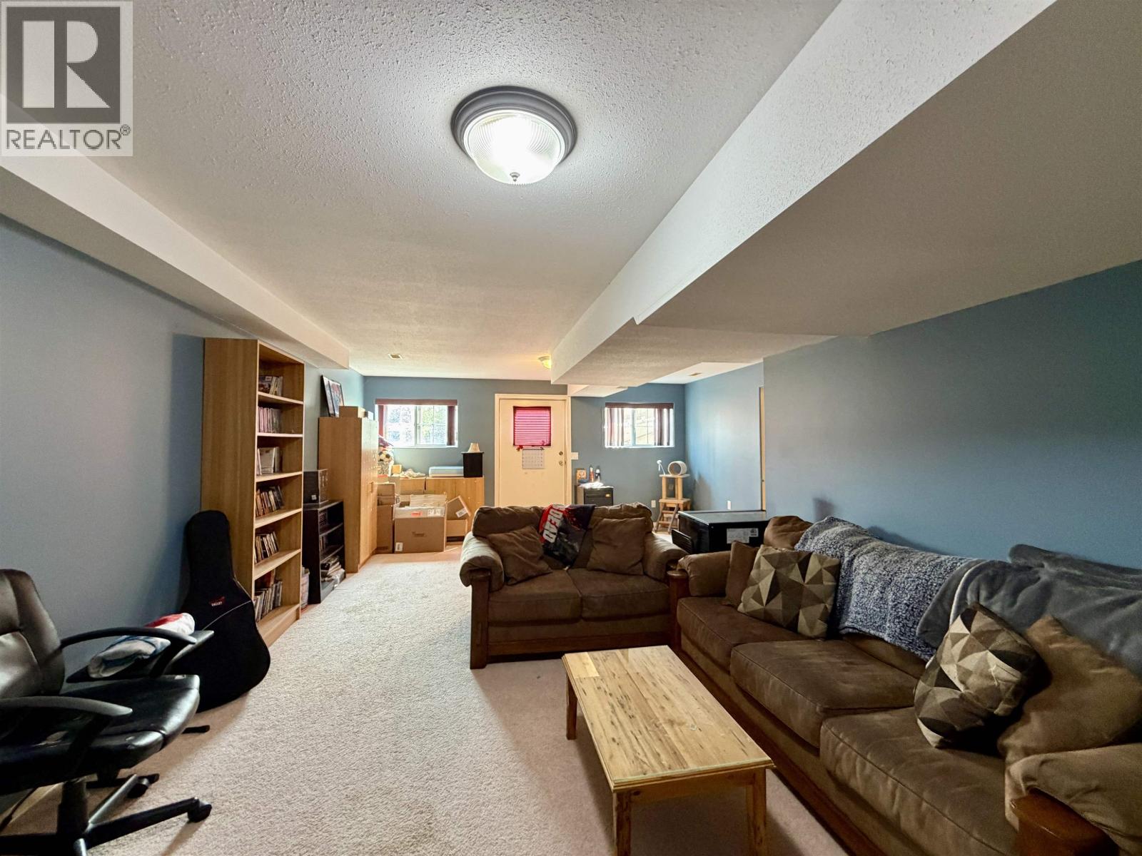 5581 Lakeside Court Property Photo 28