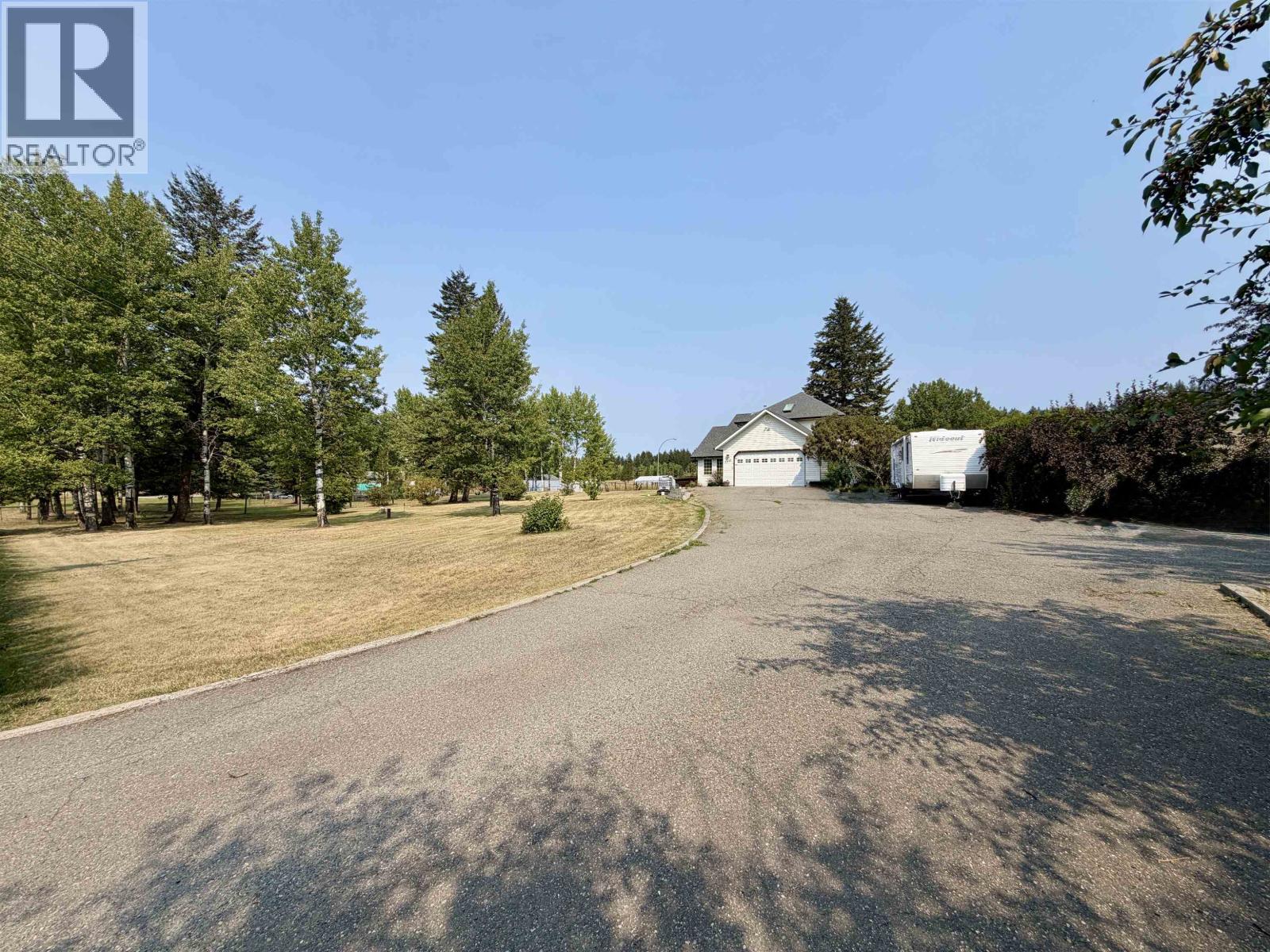 5581 Lakeside Court Property Photo 29