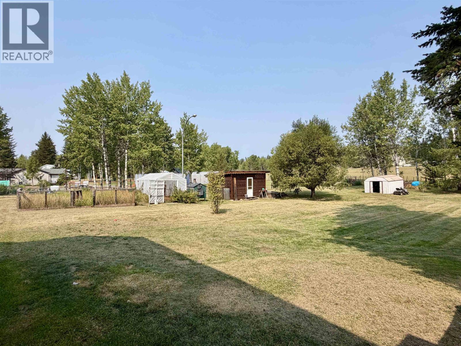 5581 Lakeside Court Property Photo 38