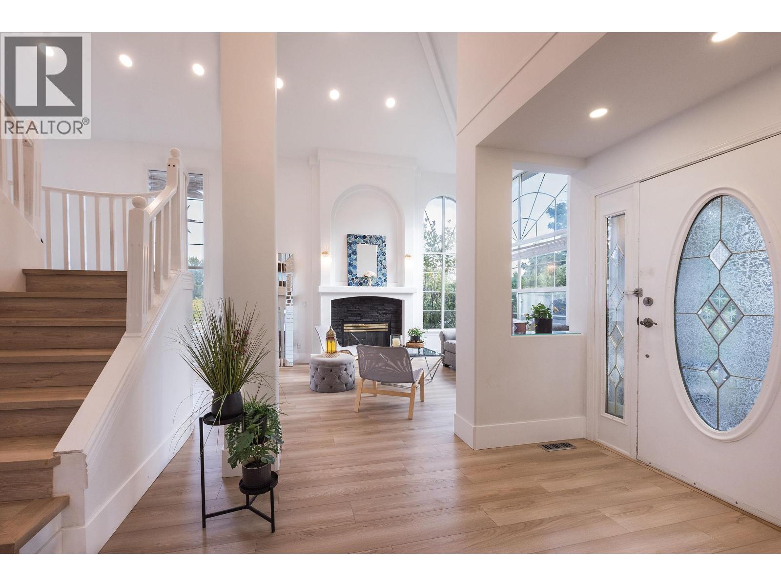 1545 SALAL CRESCENT Property Image