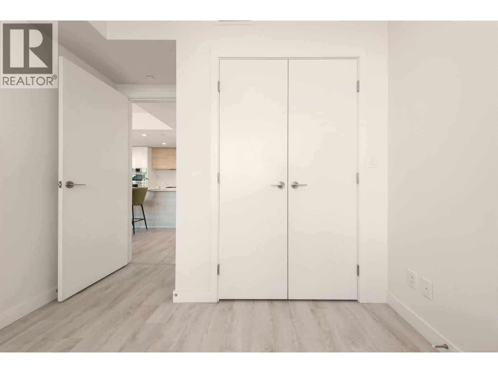 1808 2085 Skyline Crescent Property Photo 20