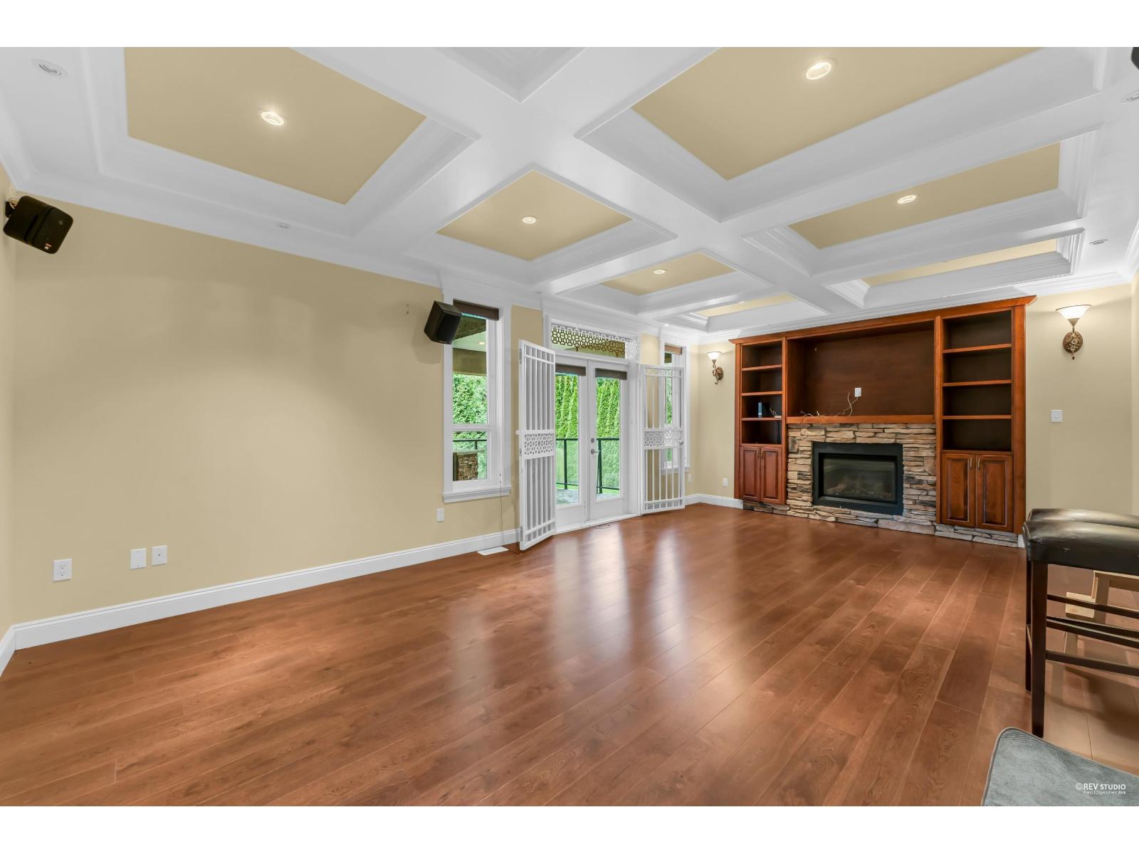 14033 34a Avenue Property Photo 14