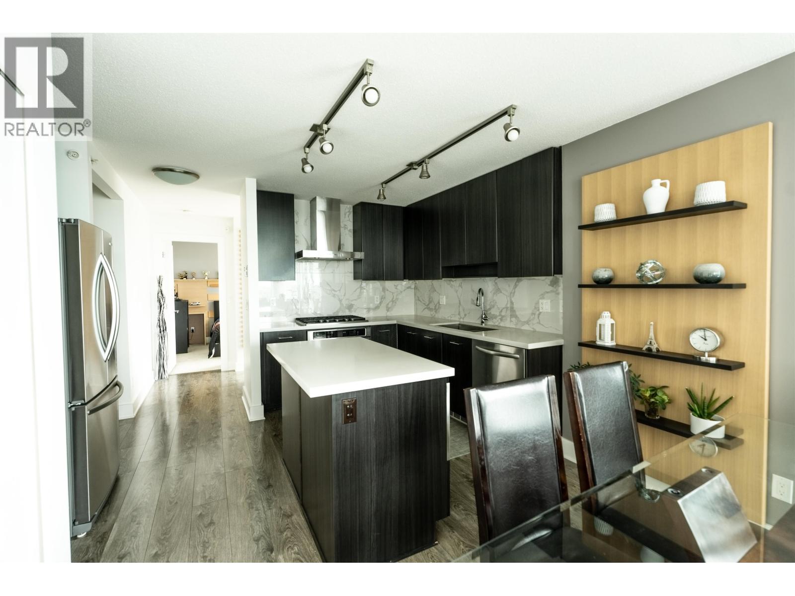 2607 4189 Halifax Street Property Photo 4