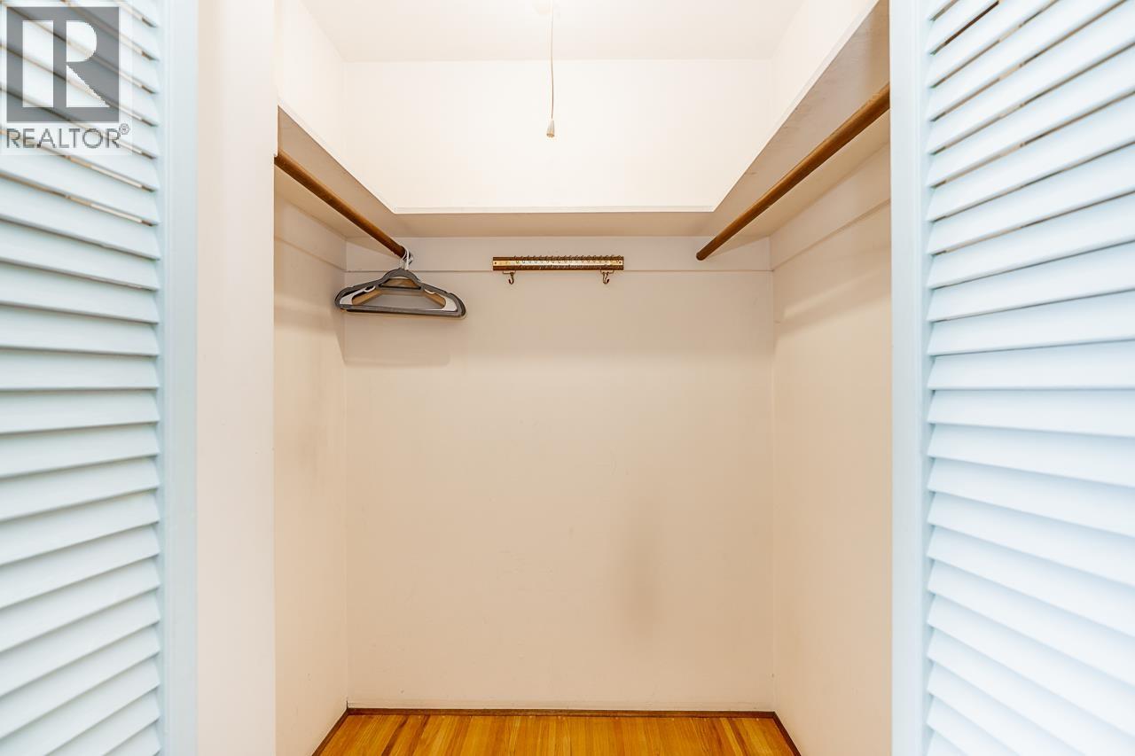 40 E Tenth Avenue Property Photo 19