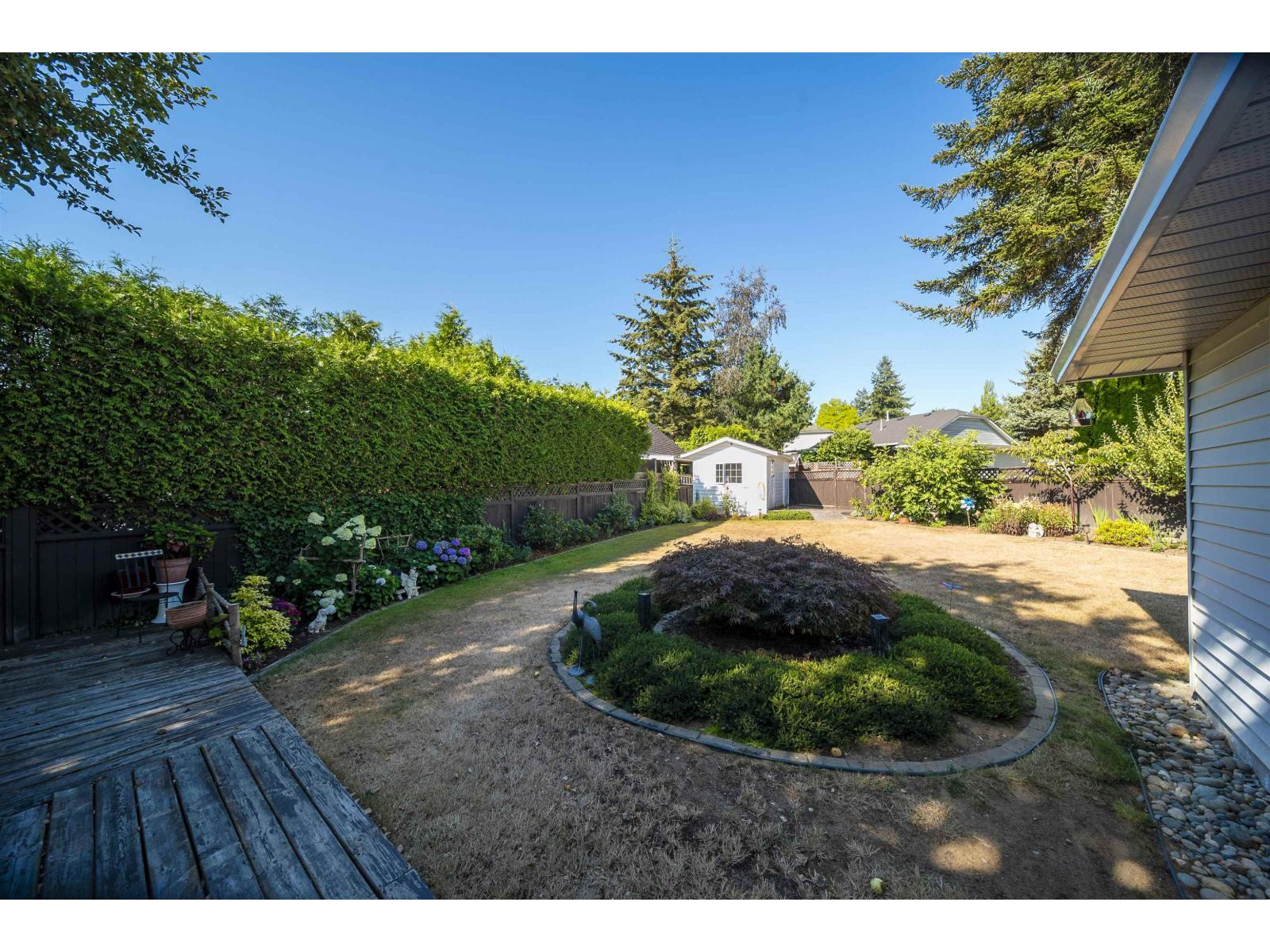 17346 60a Avenue Property Photo 12