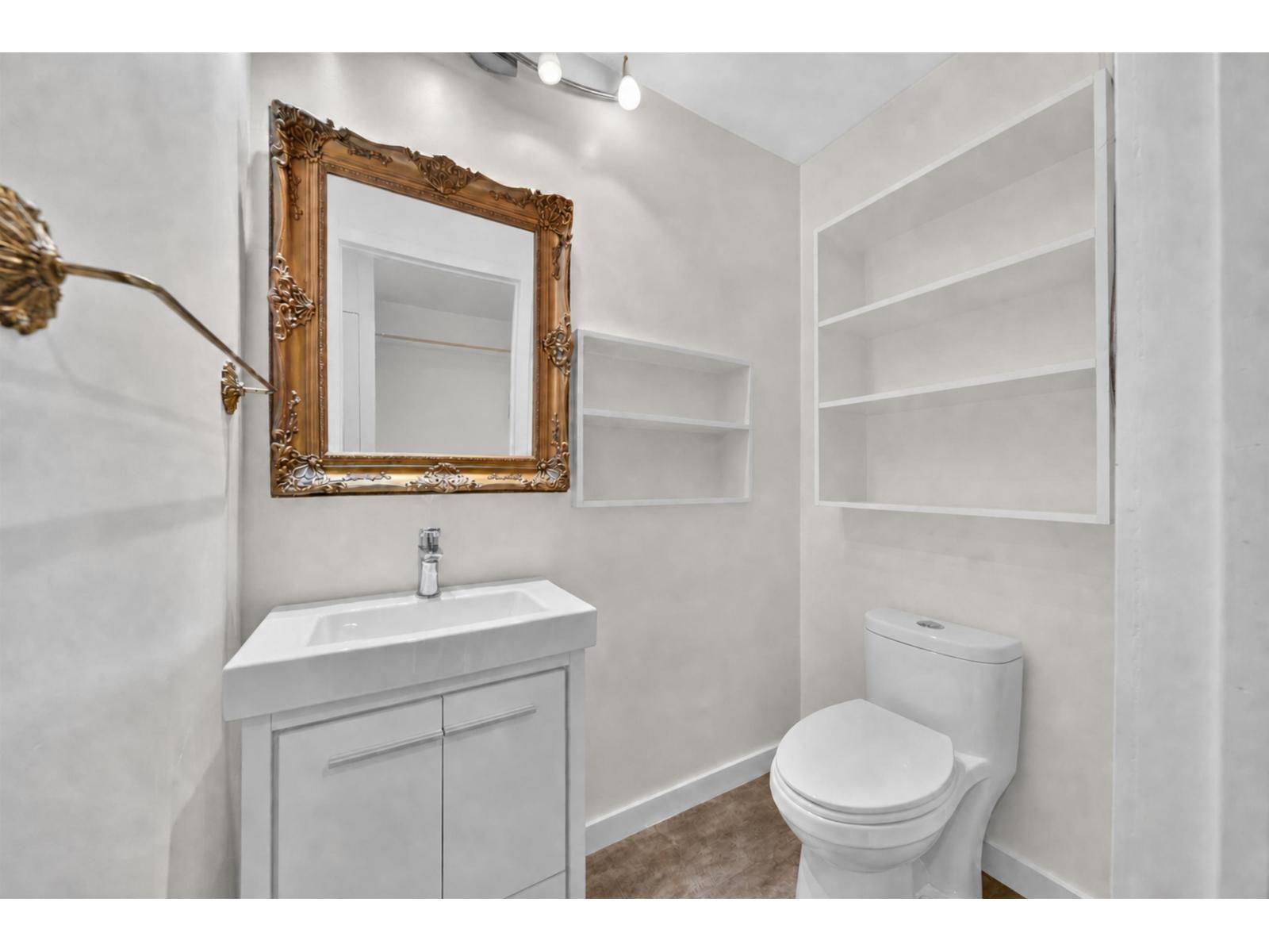 17346 60a Avenue Property Photo 16