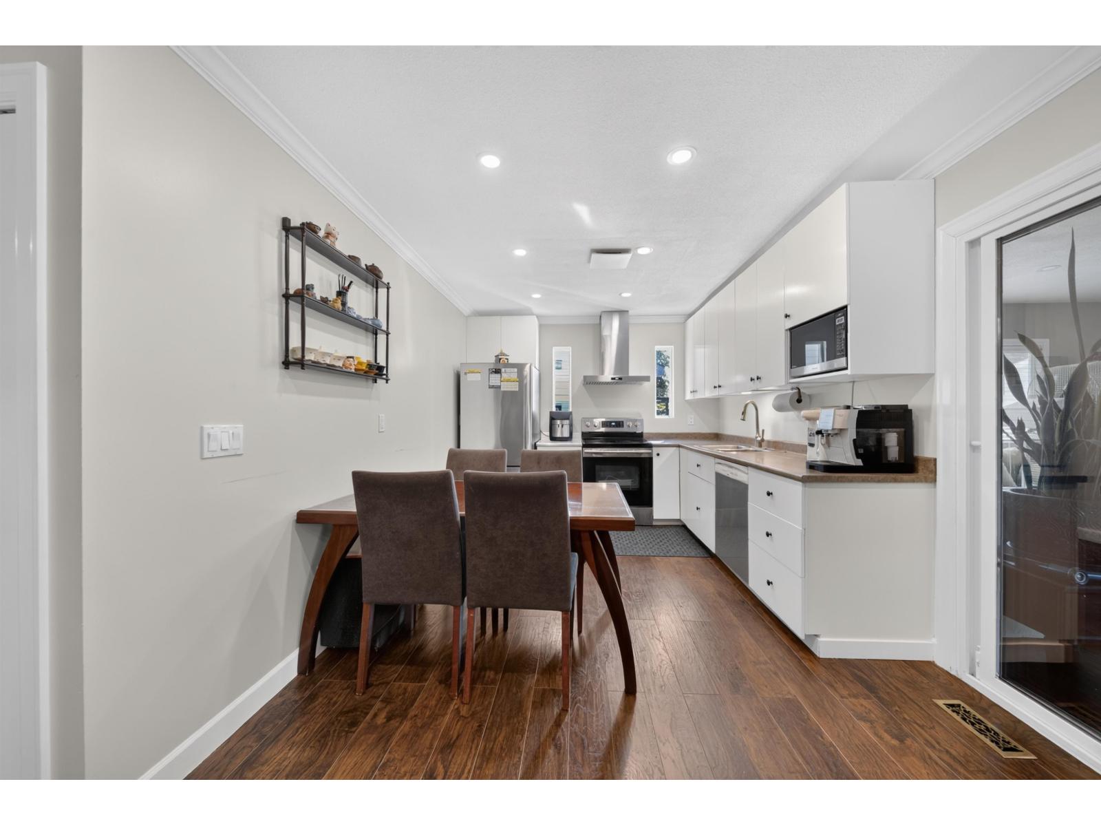 17346 60a Avenue Property Photo 27