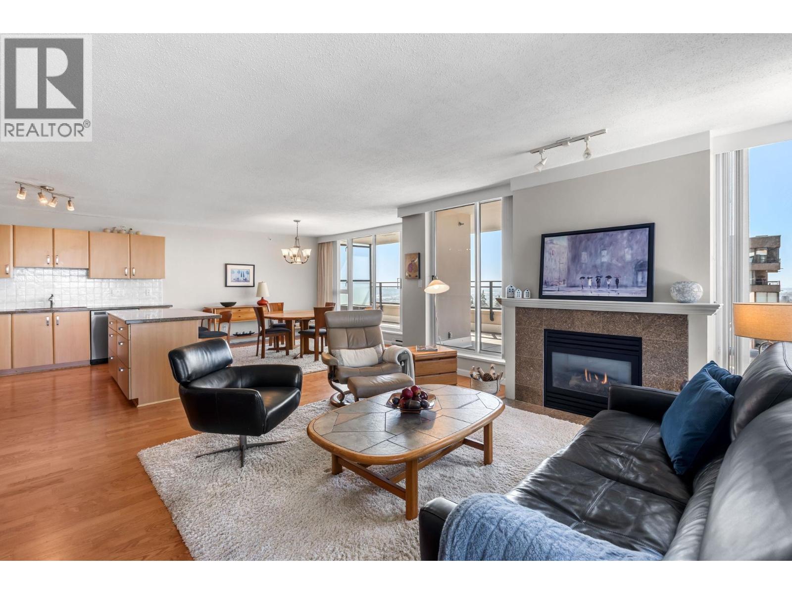 1602 720 Hamilton Street Property Photo 8