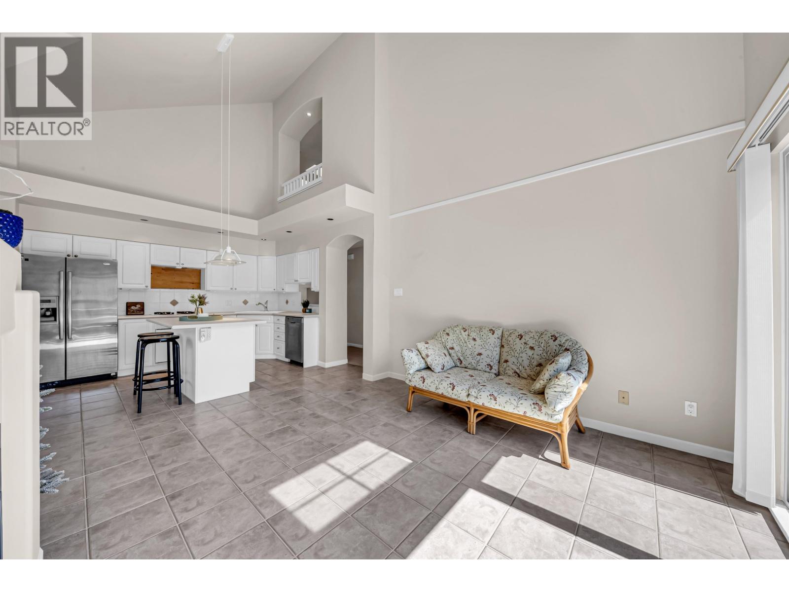 55 1550 Larkhall Crescent Property Photo 13