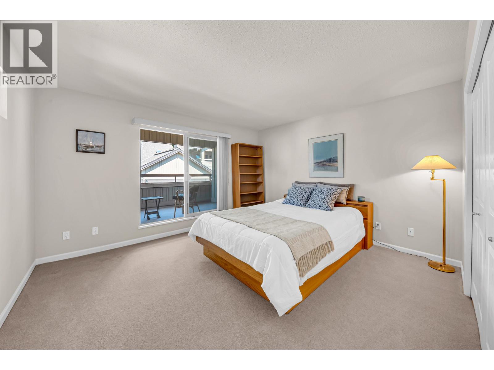 55 1550 Larkhall Crescent Property Photo 18