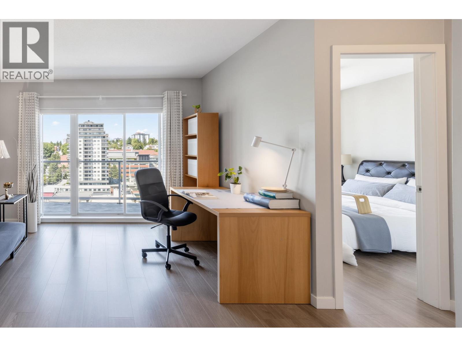 1904 14 Begbie Street Property Photo 4