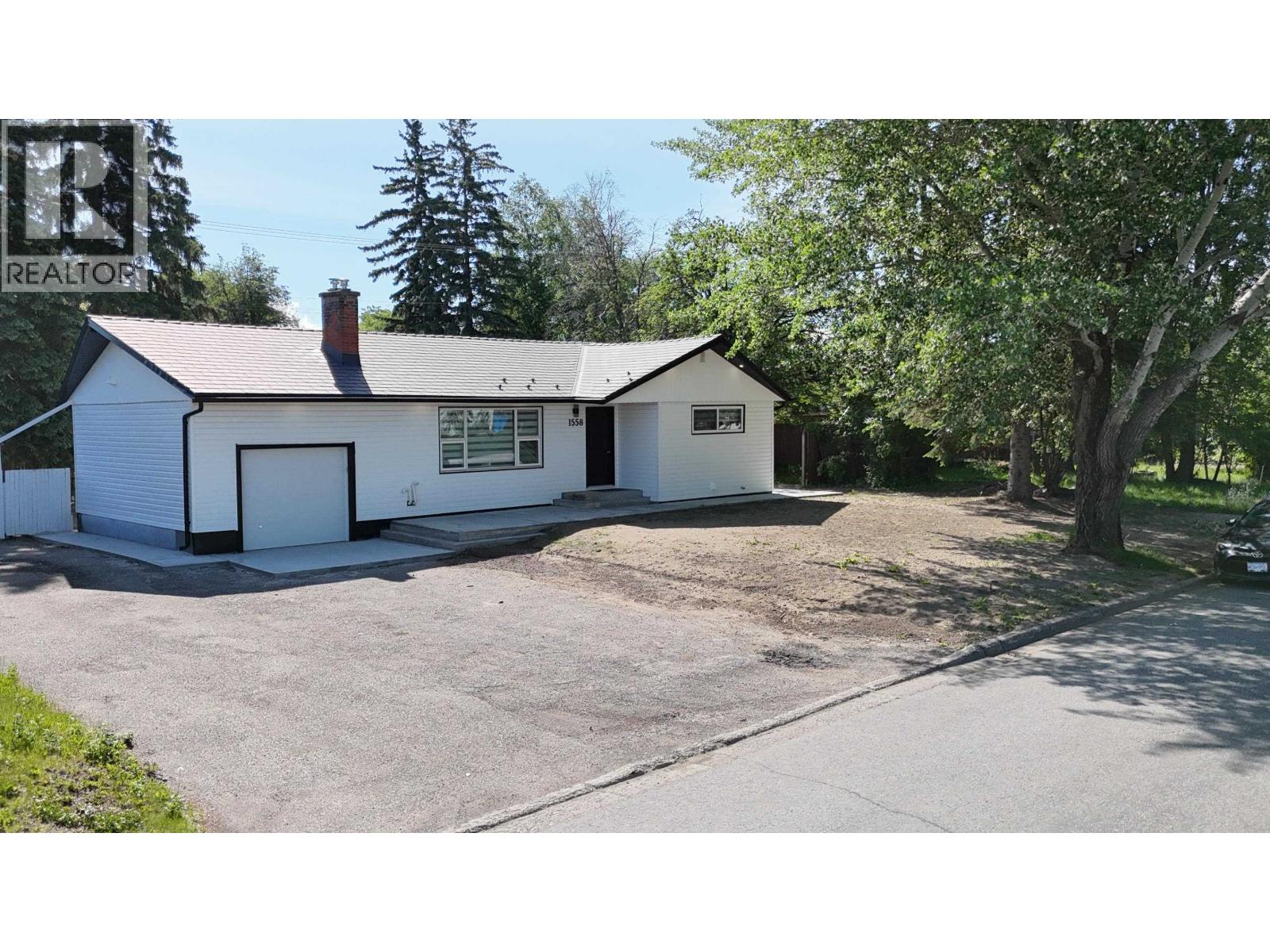 1558 Carney Street Property Photo 20
