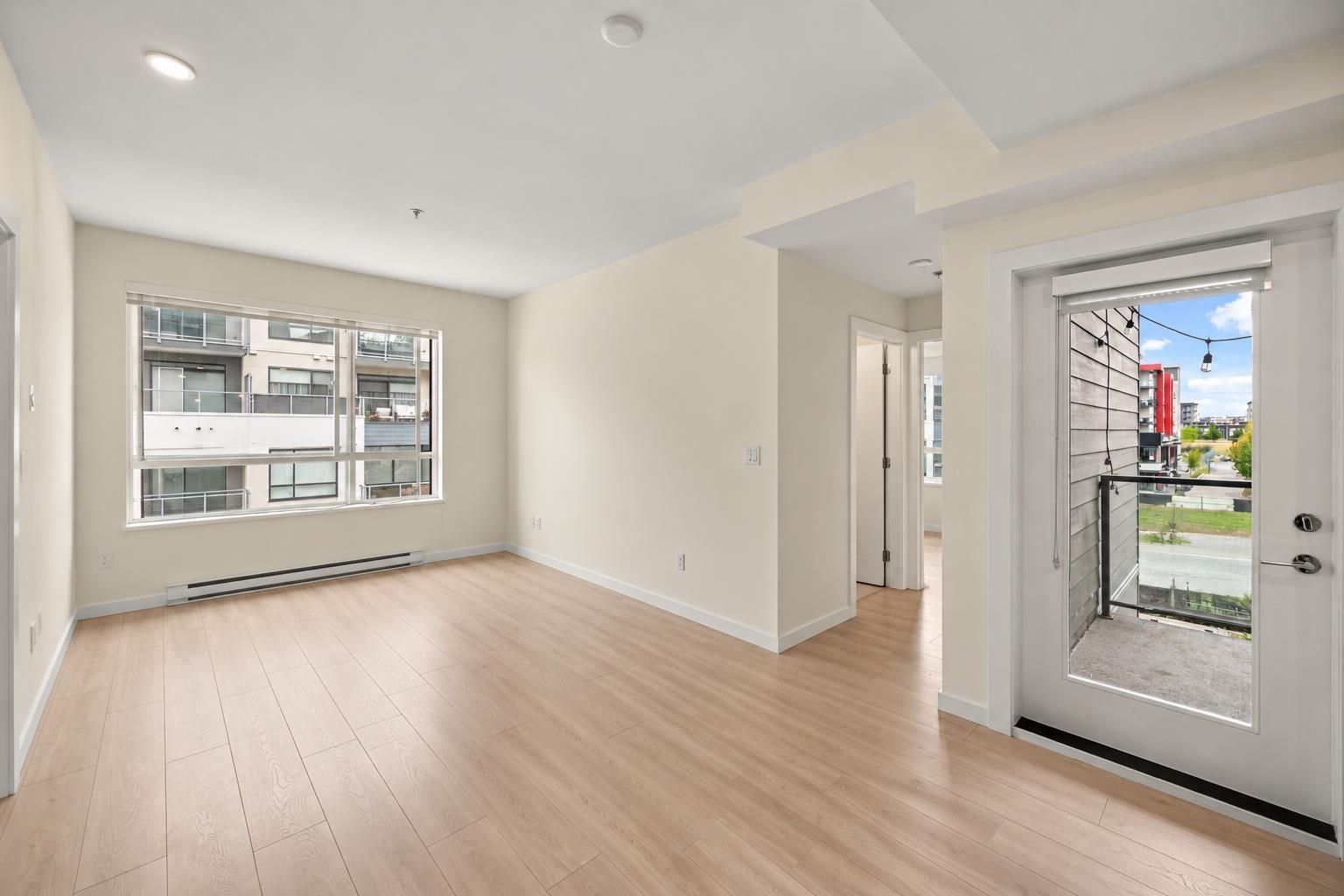401 7920 206 Street Property Photo 12