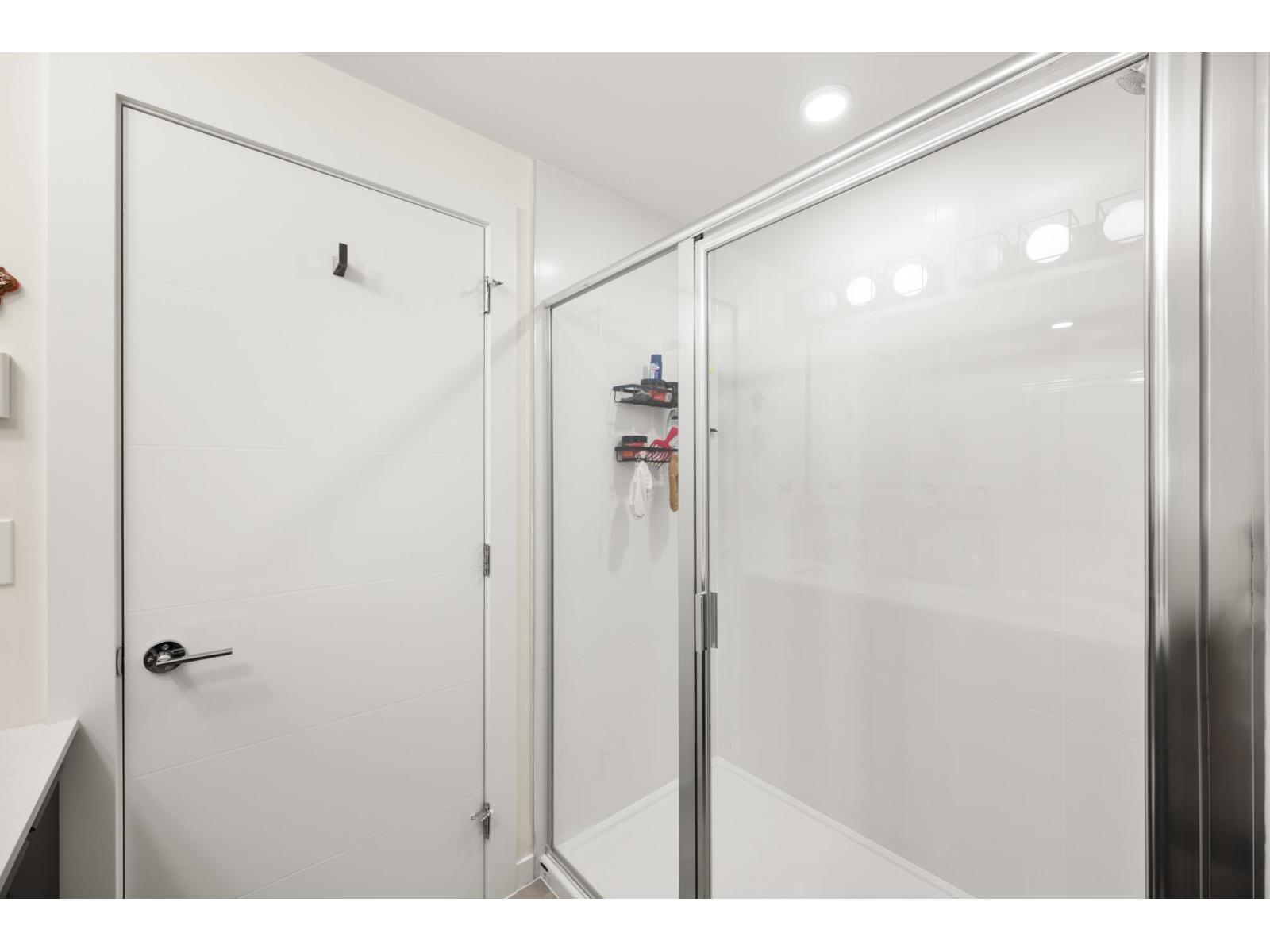 401 7920 206 Street Property Photo 21