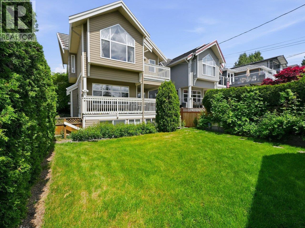 2048 St. Georges Avenue Property Photo 11