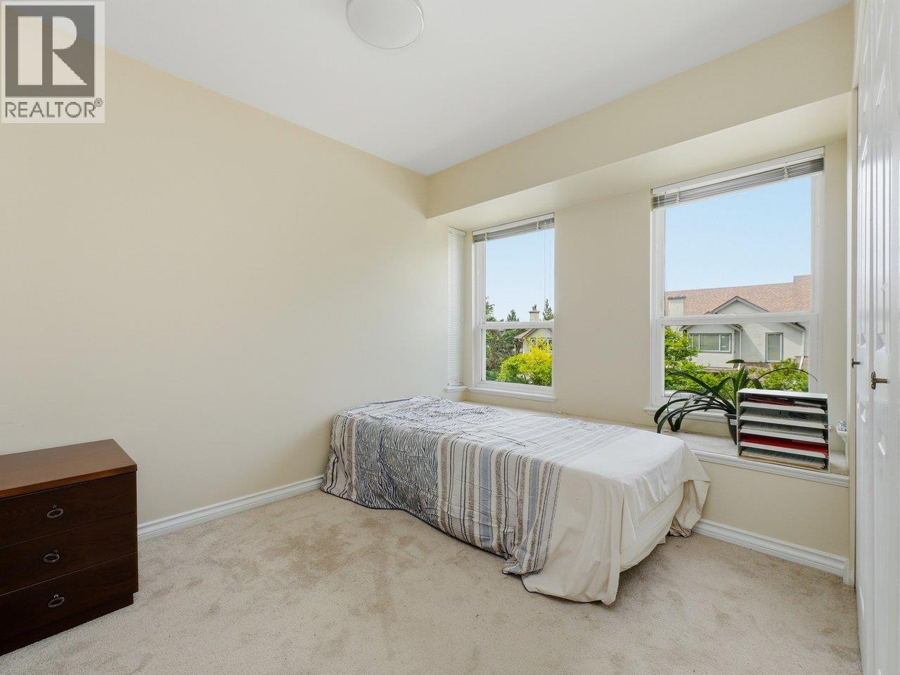 2048 St. Georges Avenue Property Photo 22