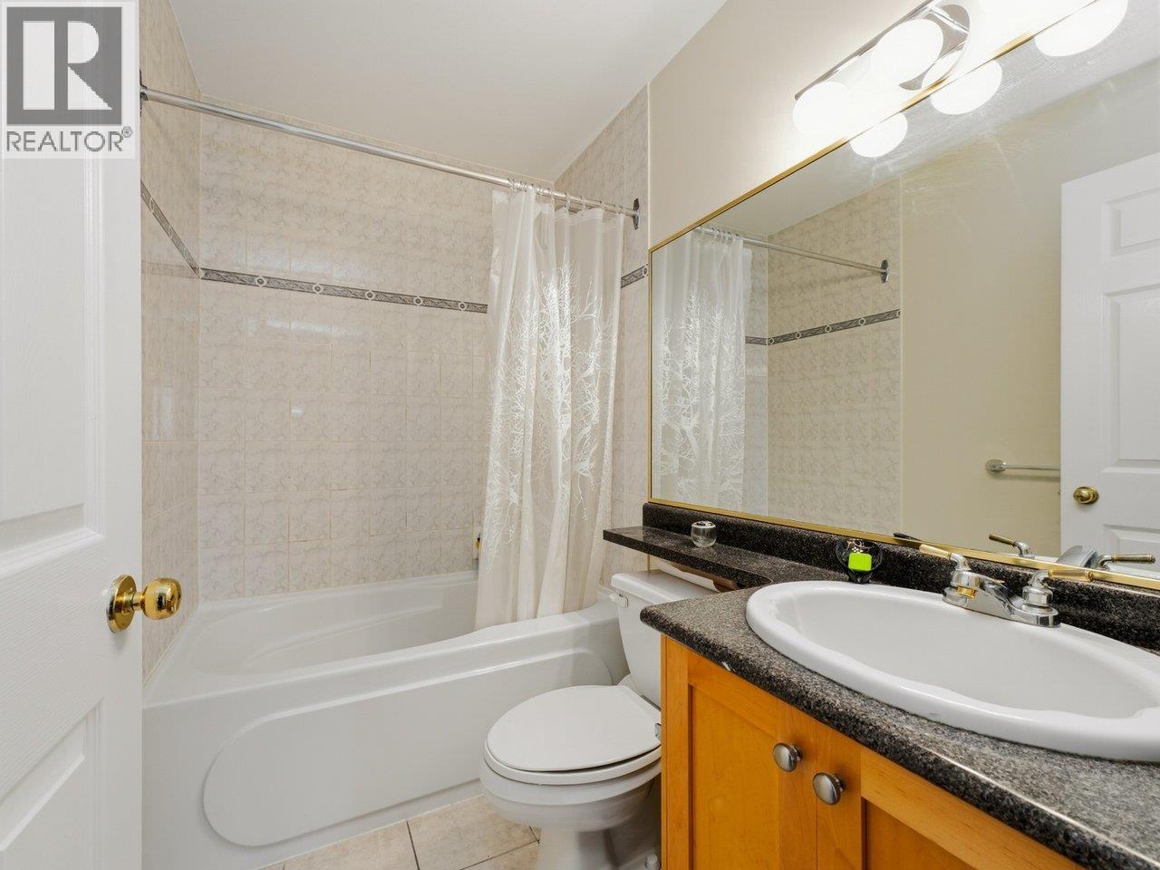 2048 St. Georges Avenue Property Photo 24