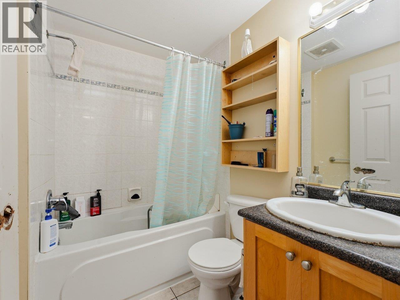 2048 St. Georges Avenue Property Photo 25