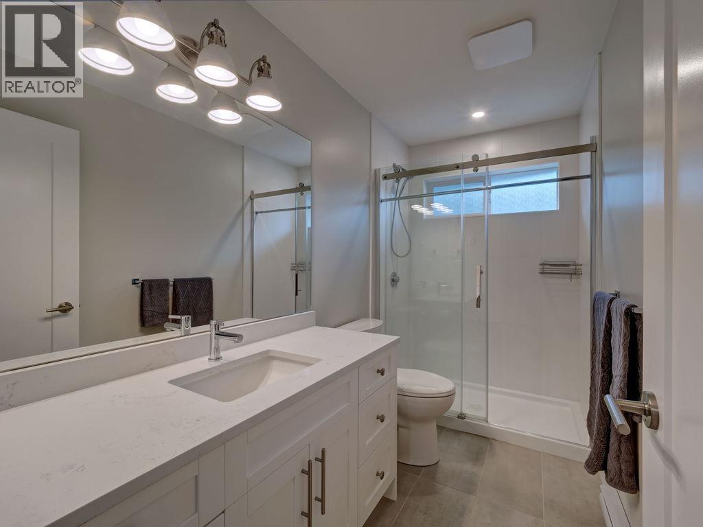 1028 Celia Crescent Property Photo 18