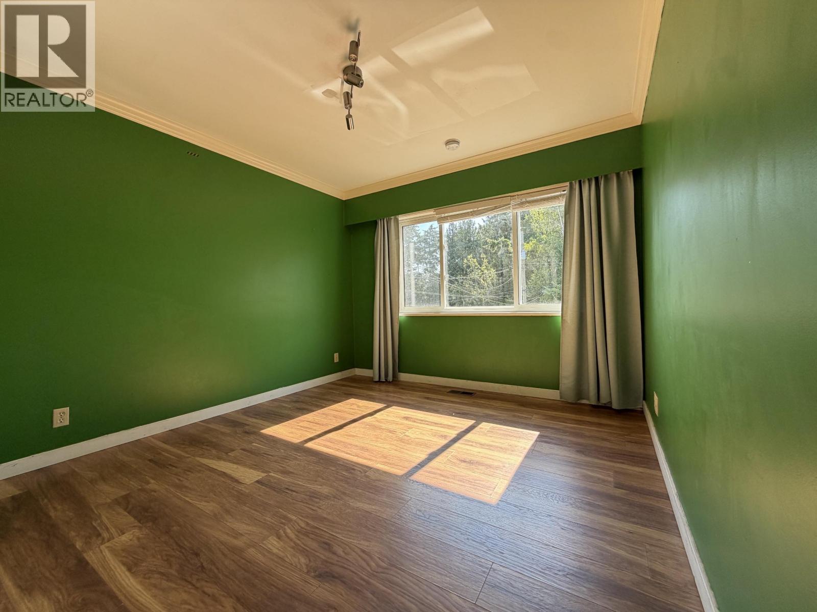 1009 Walalee Drive Property Photo 10