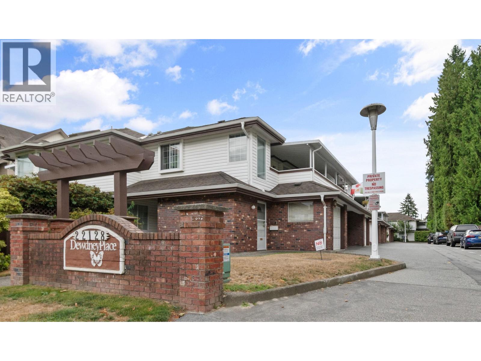 21 22128 DEWDNEY TRUNK ROAD Property Photo 1
