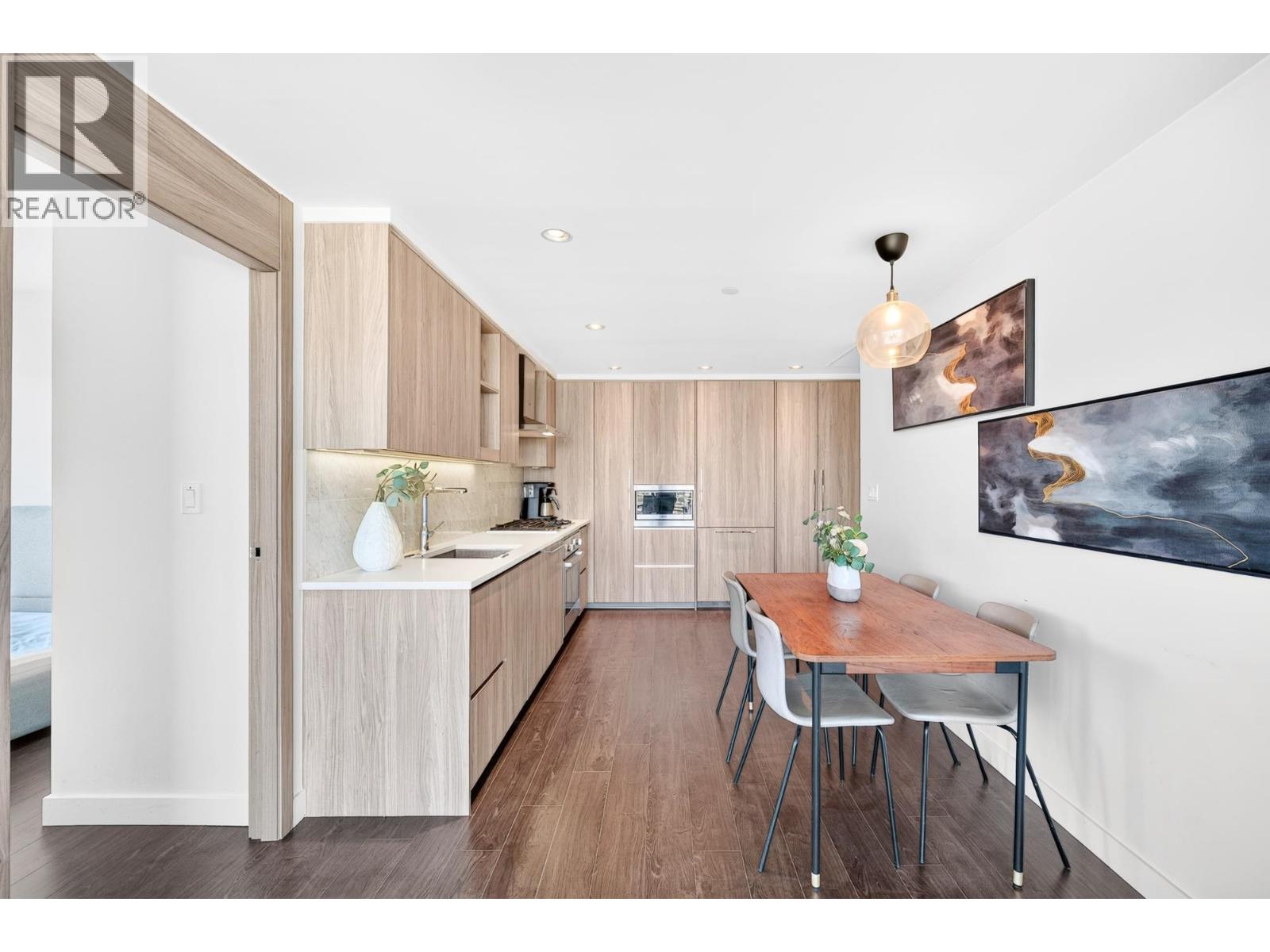 3008 4730 Lougheed Highway Property Photo 14