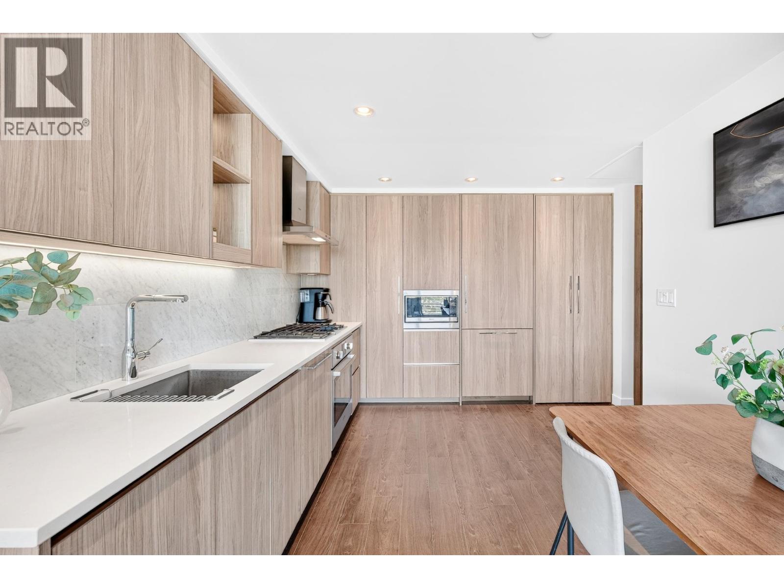 3008 4730 Lougheed Highway Property Photo 18