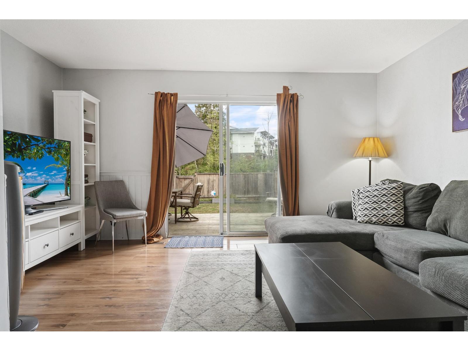 11 5351 200 Street Property Photo 11