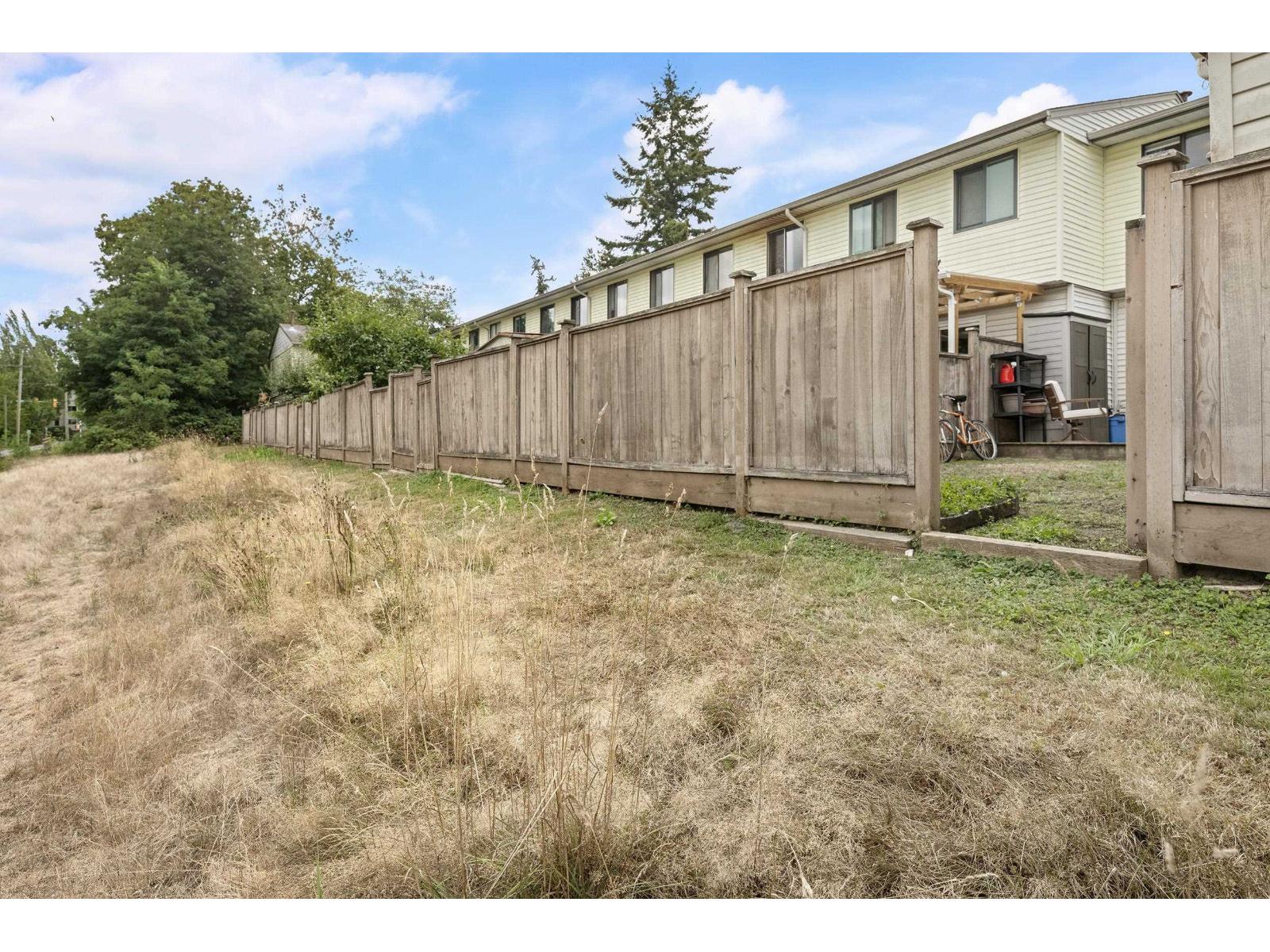 11 5351 200 Street Property Photo 33