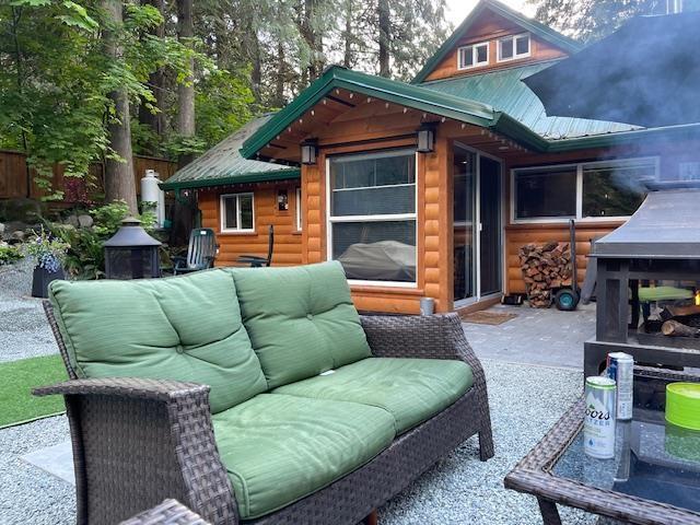 65443 Emory Creek Road #b9 Property Photo 2