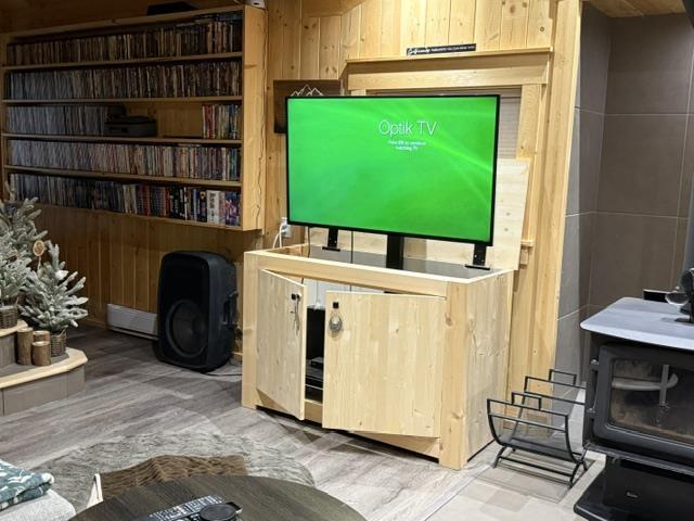 65443 Emory Creek Road #b9 Property Photo 8