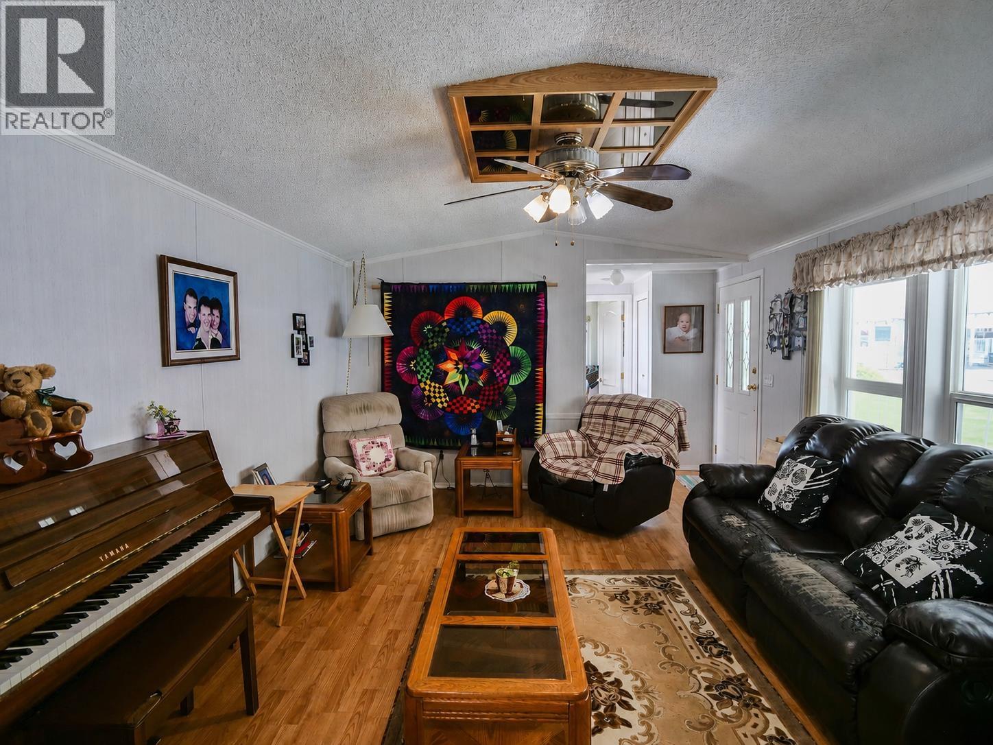 25 2682 Richardson Road Property Photo 4