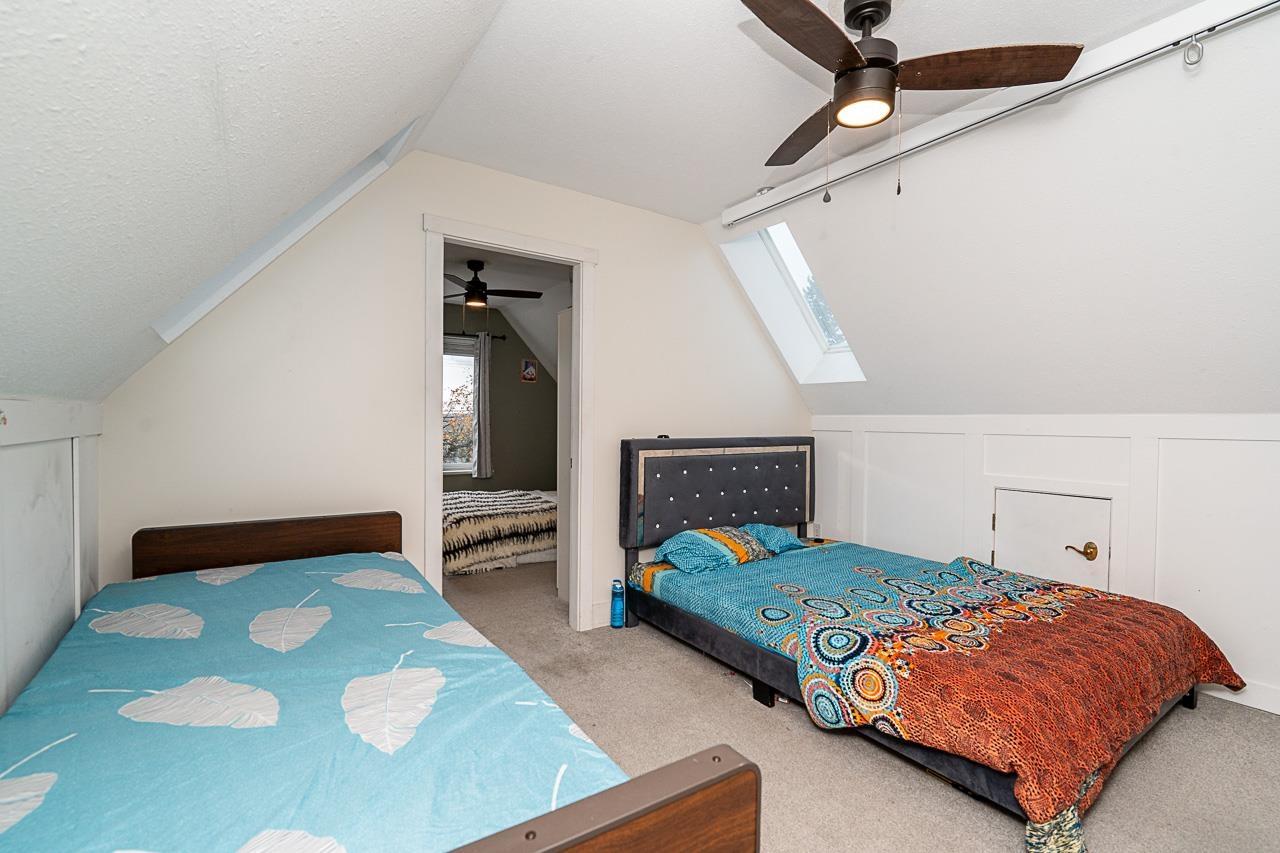 18661 56 Avenue Property Photo 17