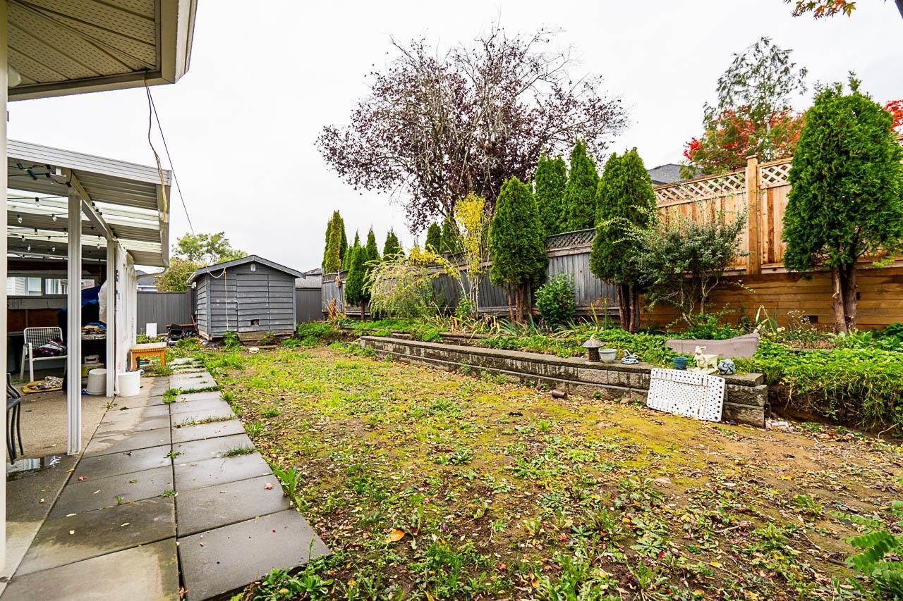18661 56 Avenue Property Photo 23