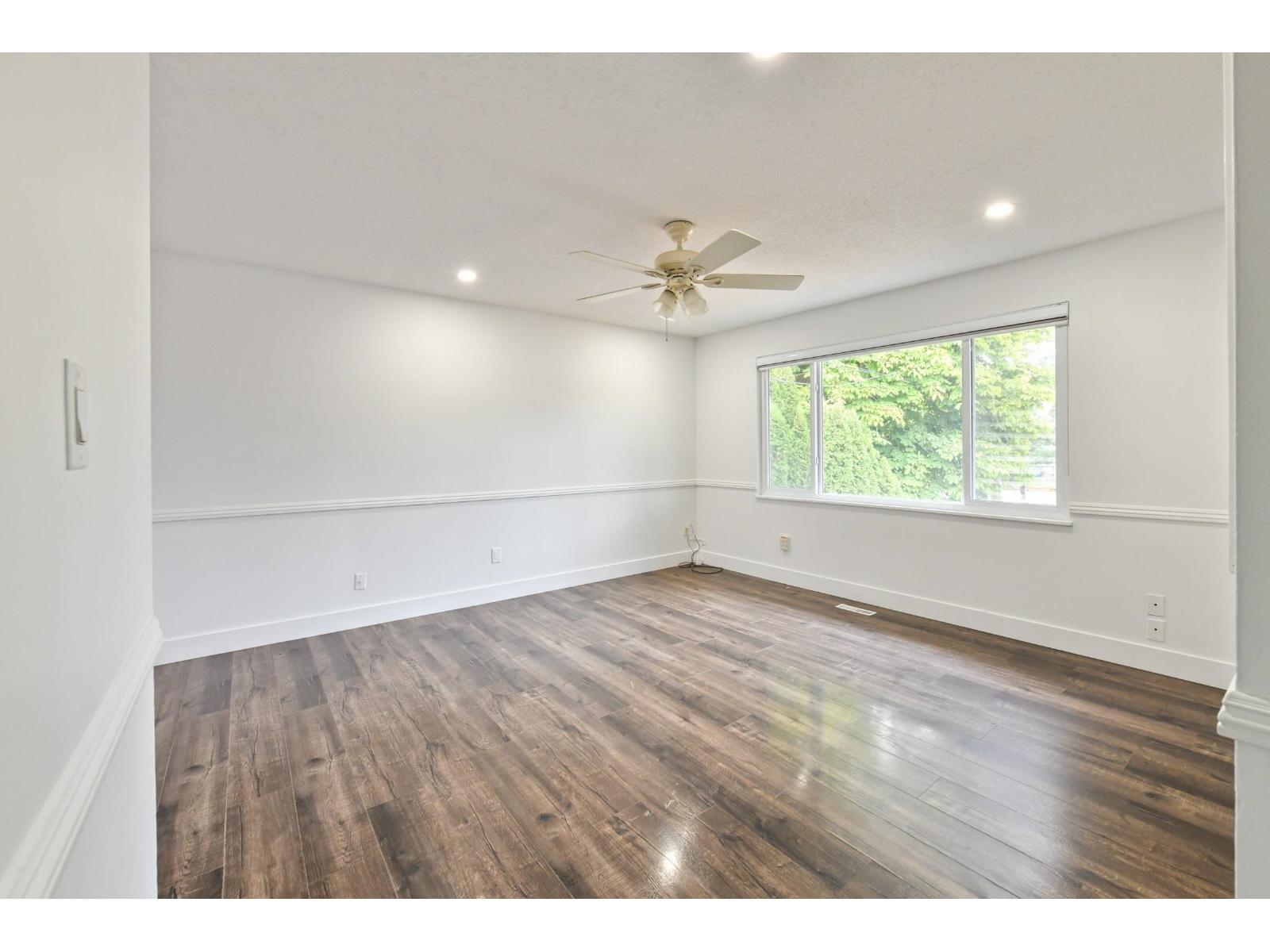 17424 64 Avenue Property Photo 4