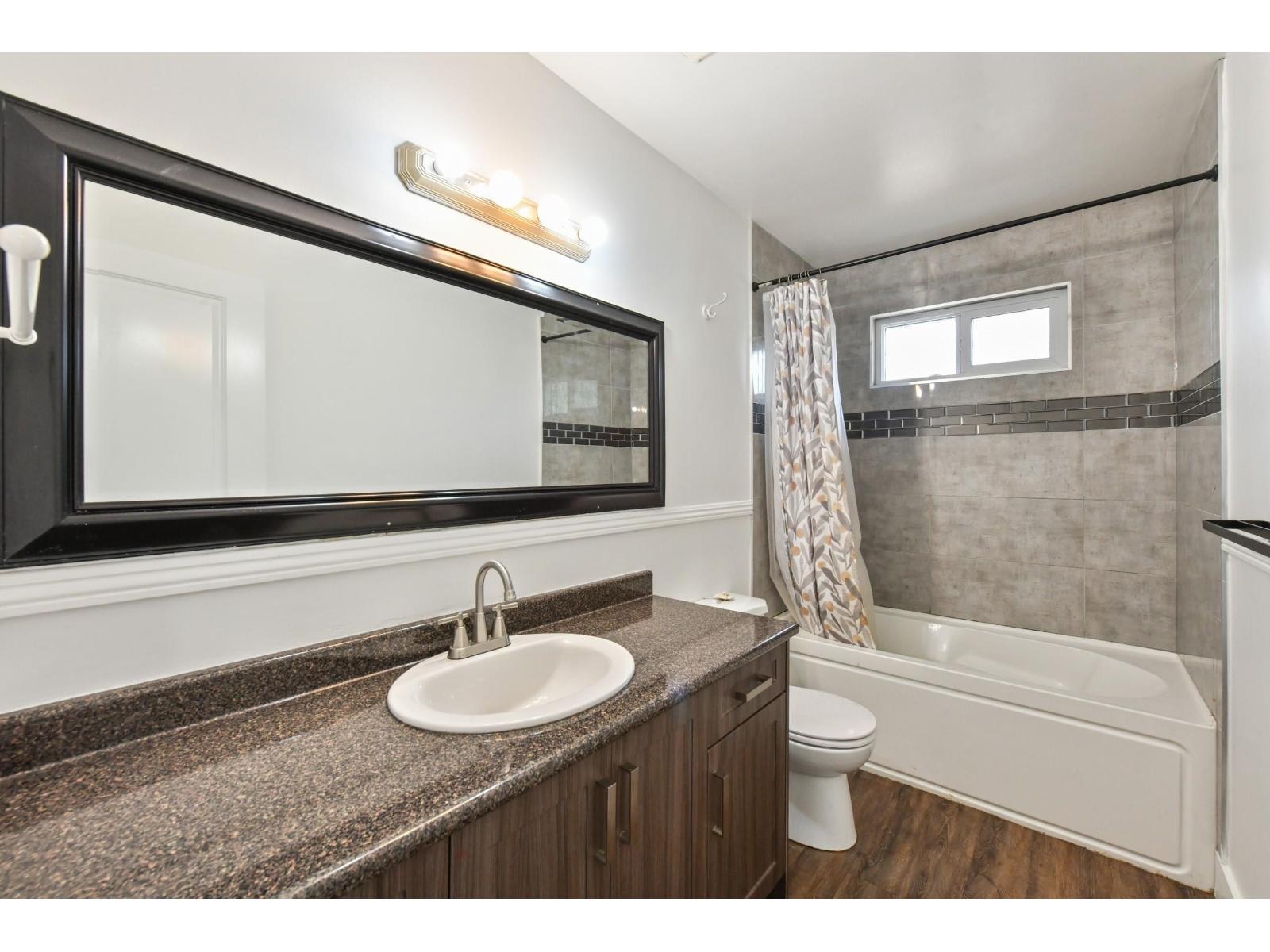 17424 64 Avenue Property Photo 12