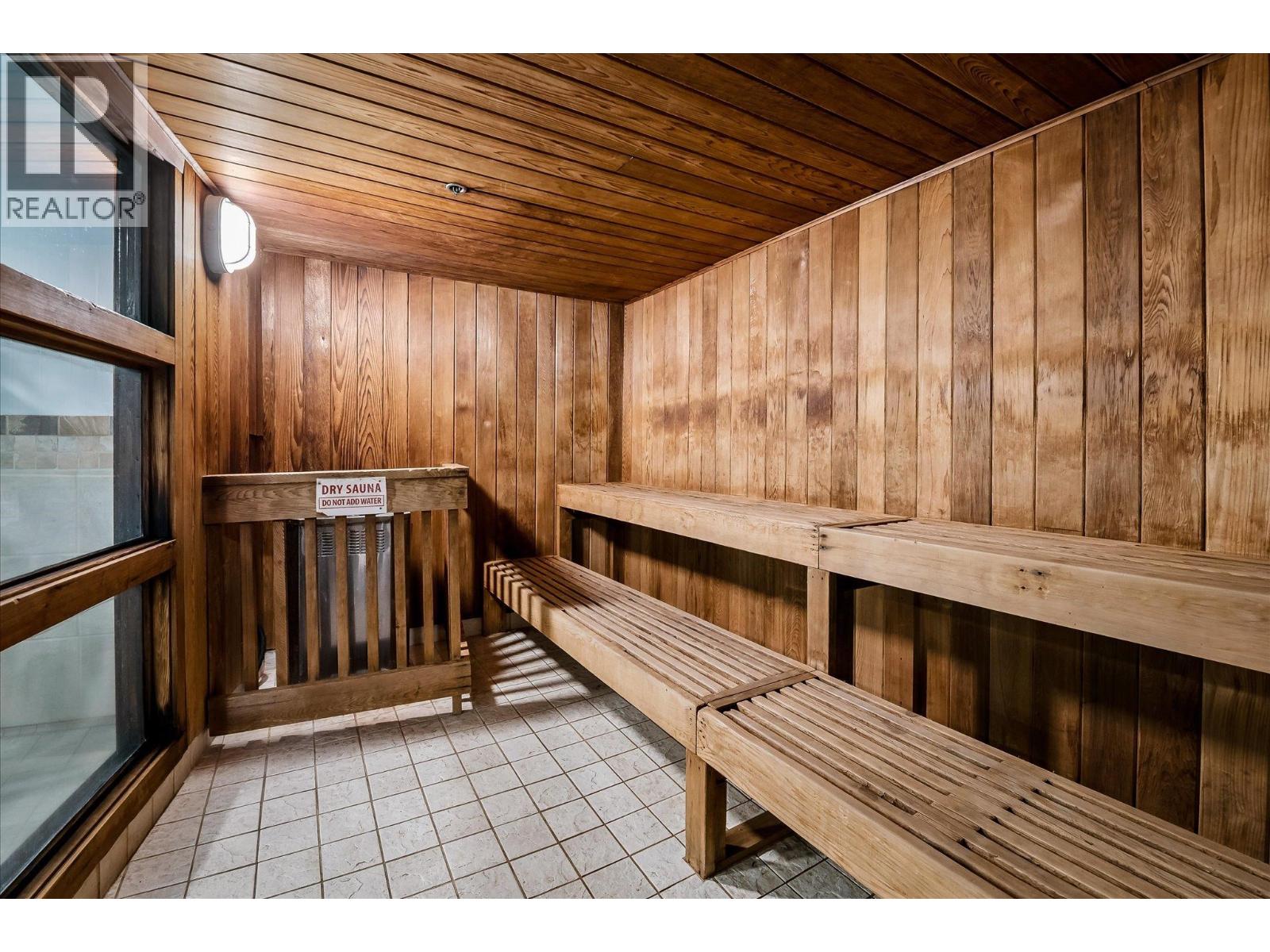 229 4220 Gateway Drive Property Photo 7