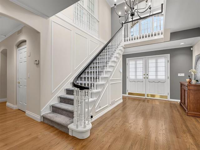 14096 28a Avenue Property Photo 4